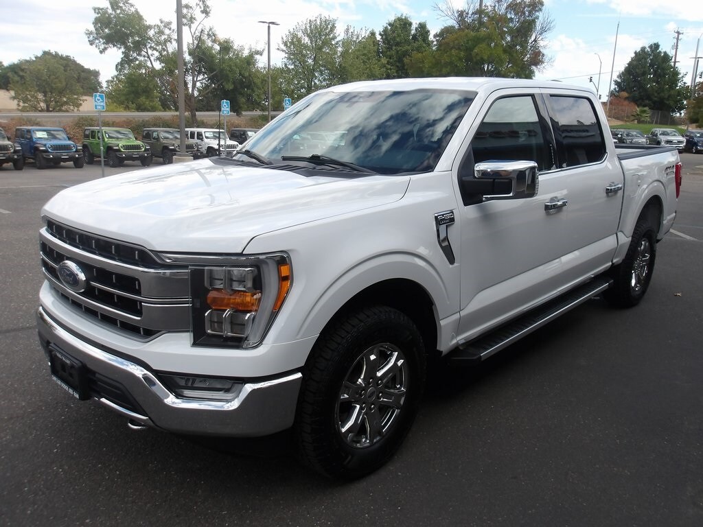 2023 Ford F-150 Lariat photo 3