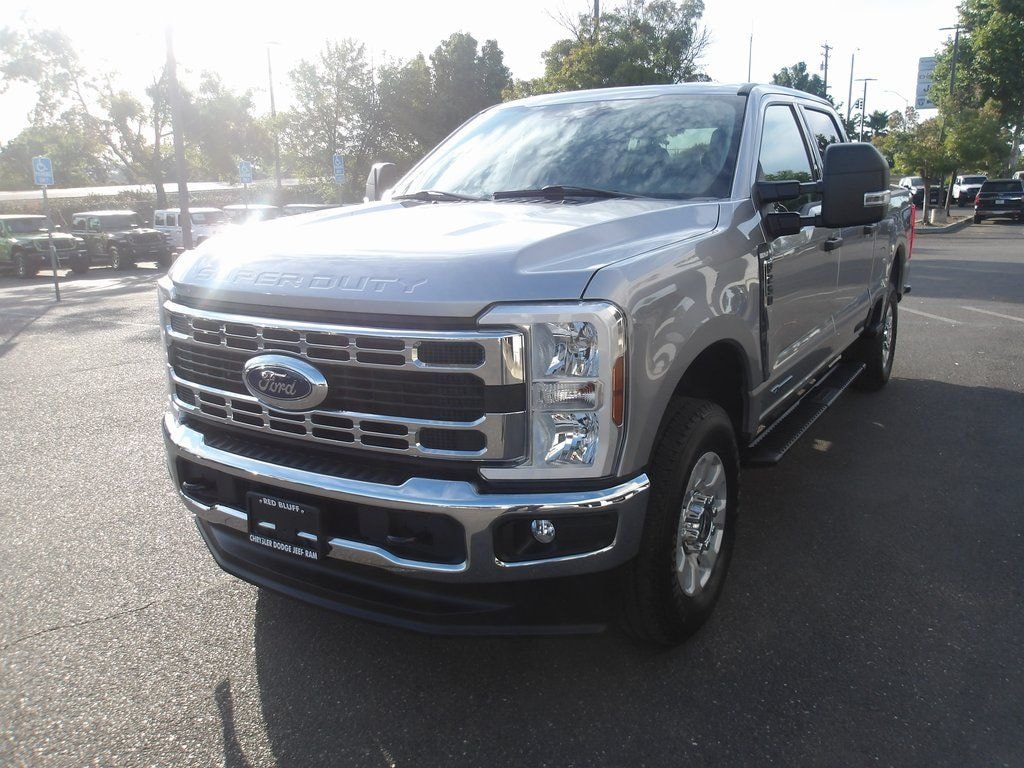Used 2024 Ford F-250SD XLT Truck