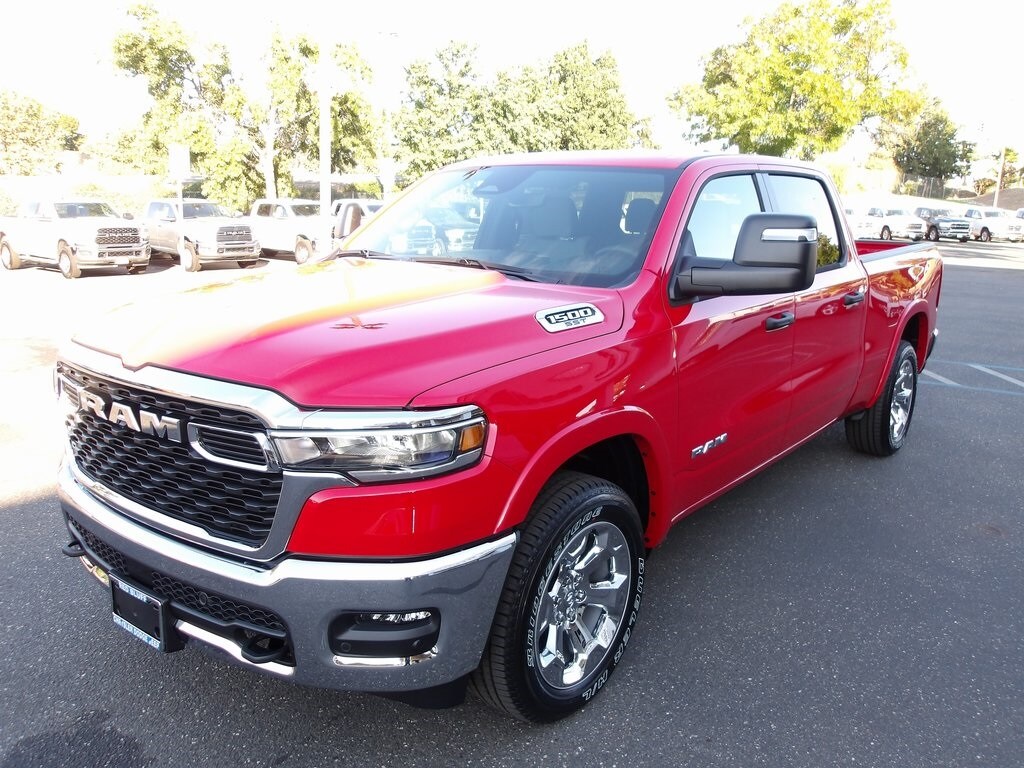 2025 Ram 1500 Big Horn photo 3