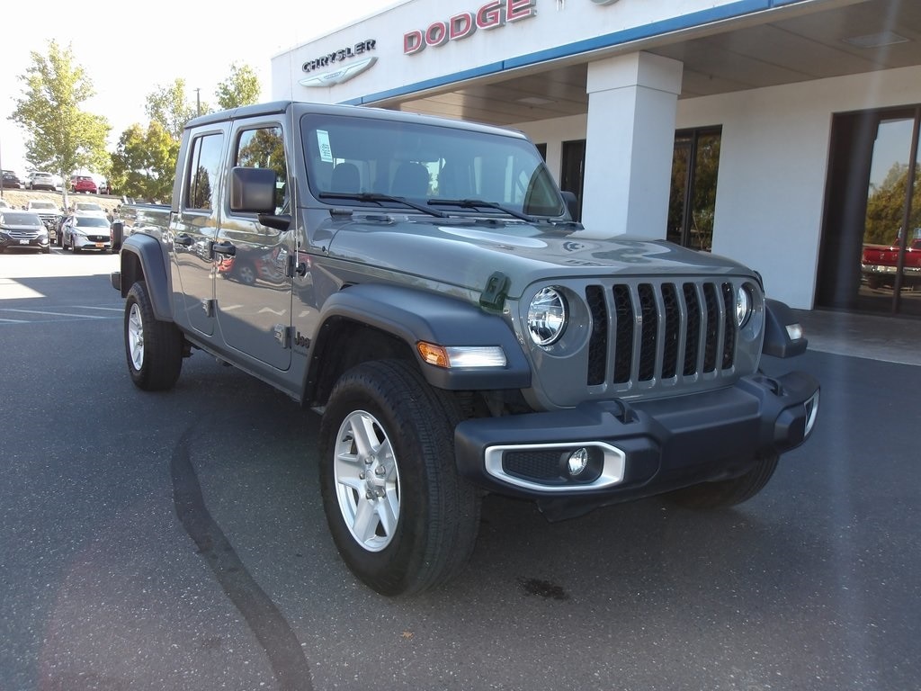 Used 2023 Jeep Gladiator Sport with VIN 1C6HJTAG7PL524050 for sale in Red Bluff, CA