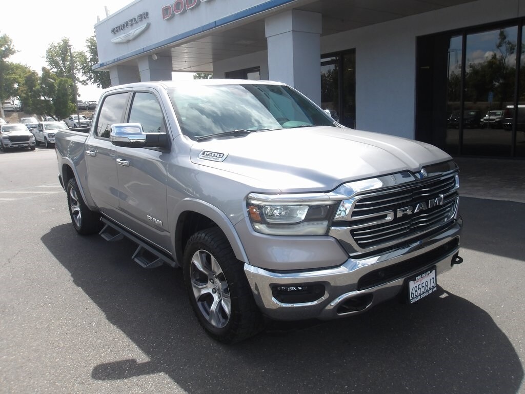 2022 Ram 1500 Laramie photo 2