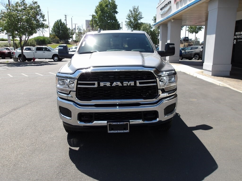 2024 Ram 2500 Tradesman photo 3