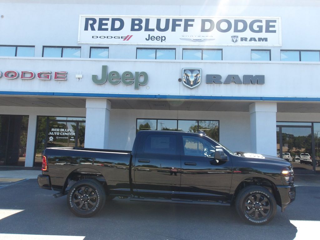 2026 Ram 2500 TRADESMAN CREW CAB 4X4 Crew Cab