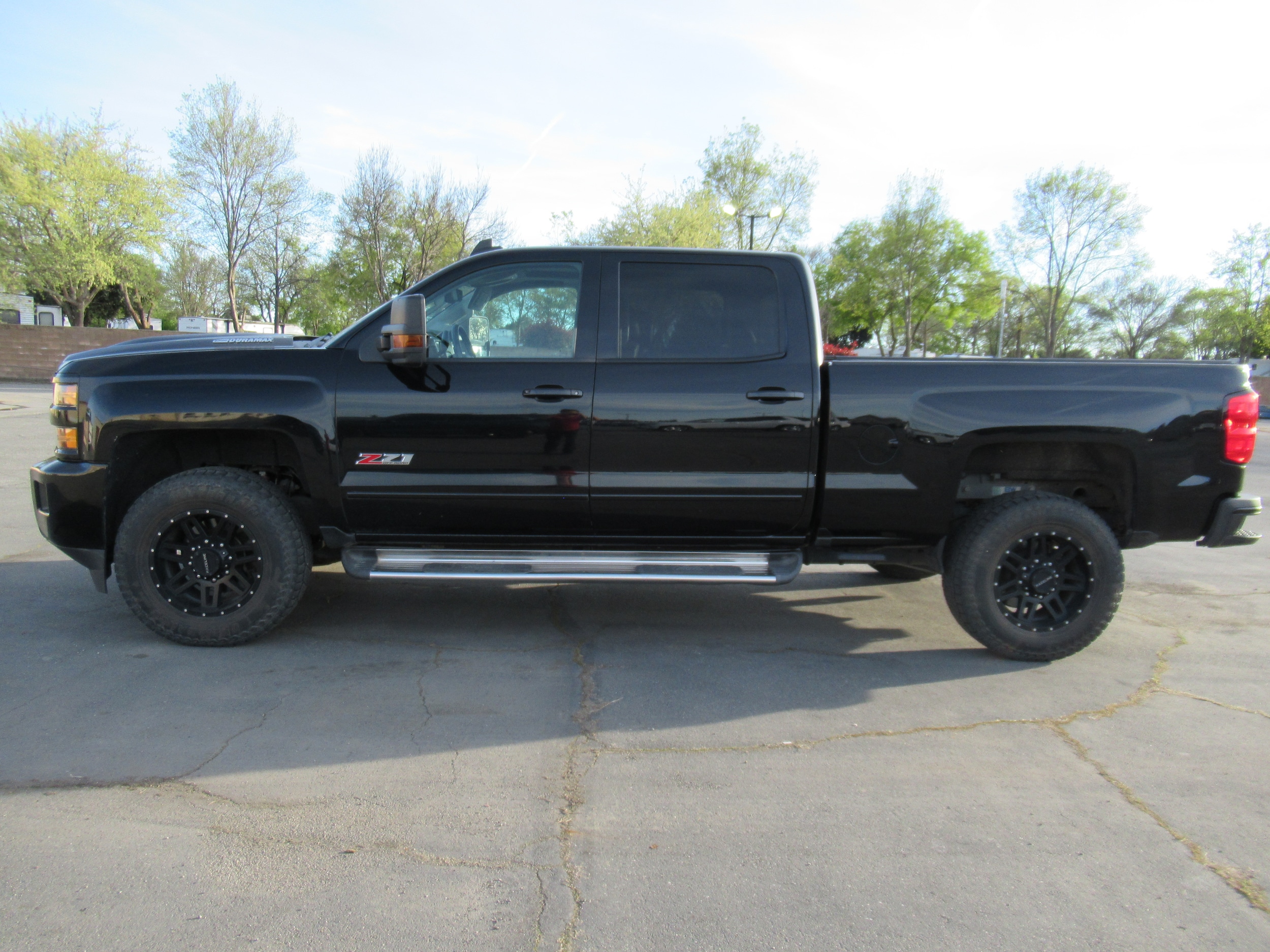 2017 Chevrolet Silverado 2500HD Leather photo 6