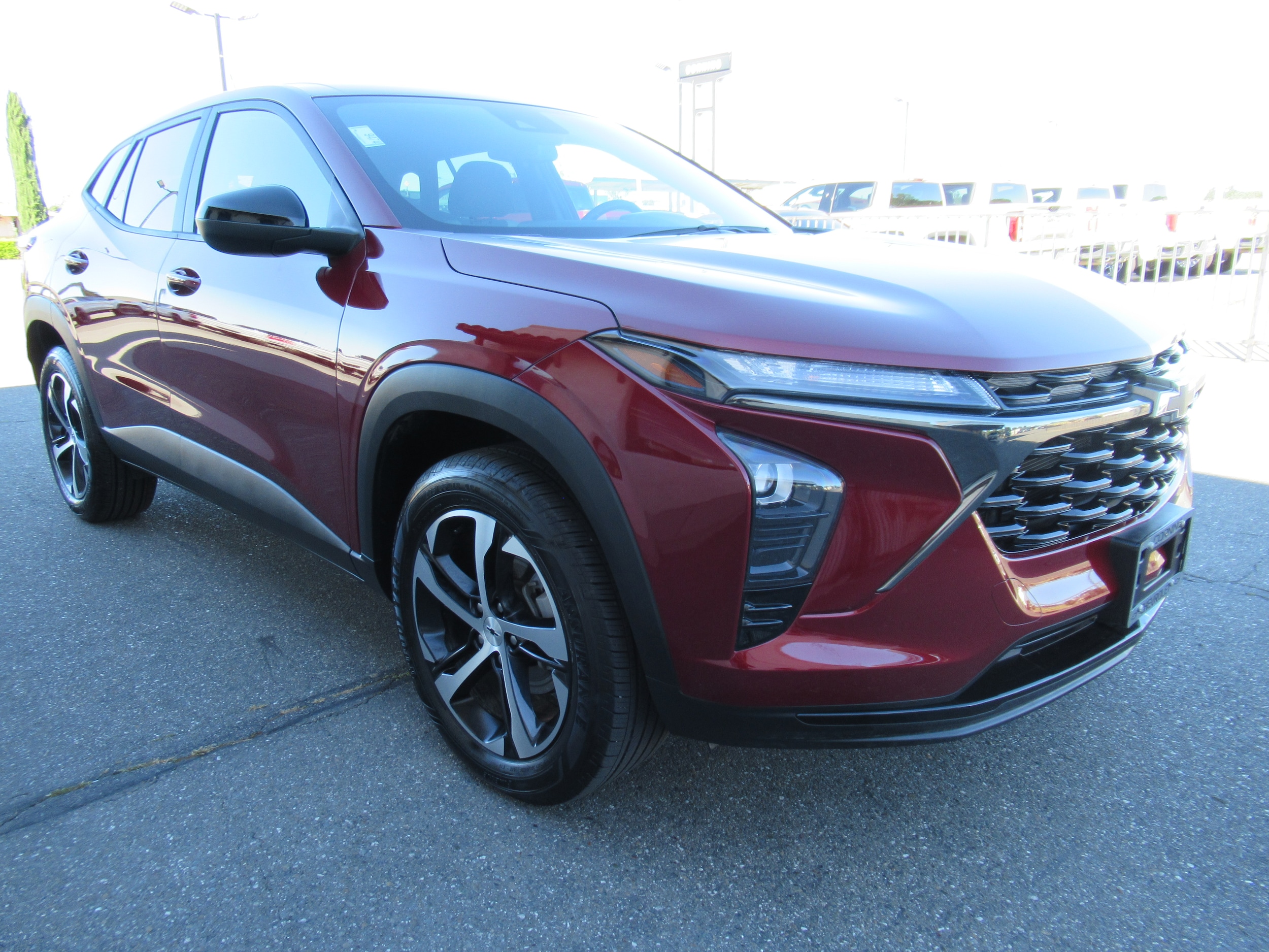 2025 Chevrolet Trax Cloth photo 3