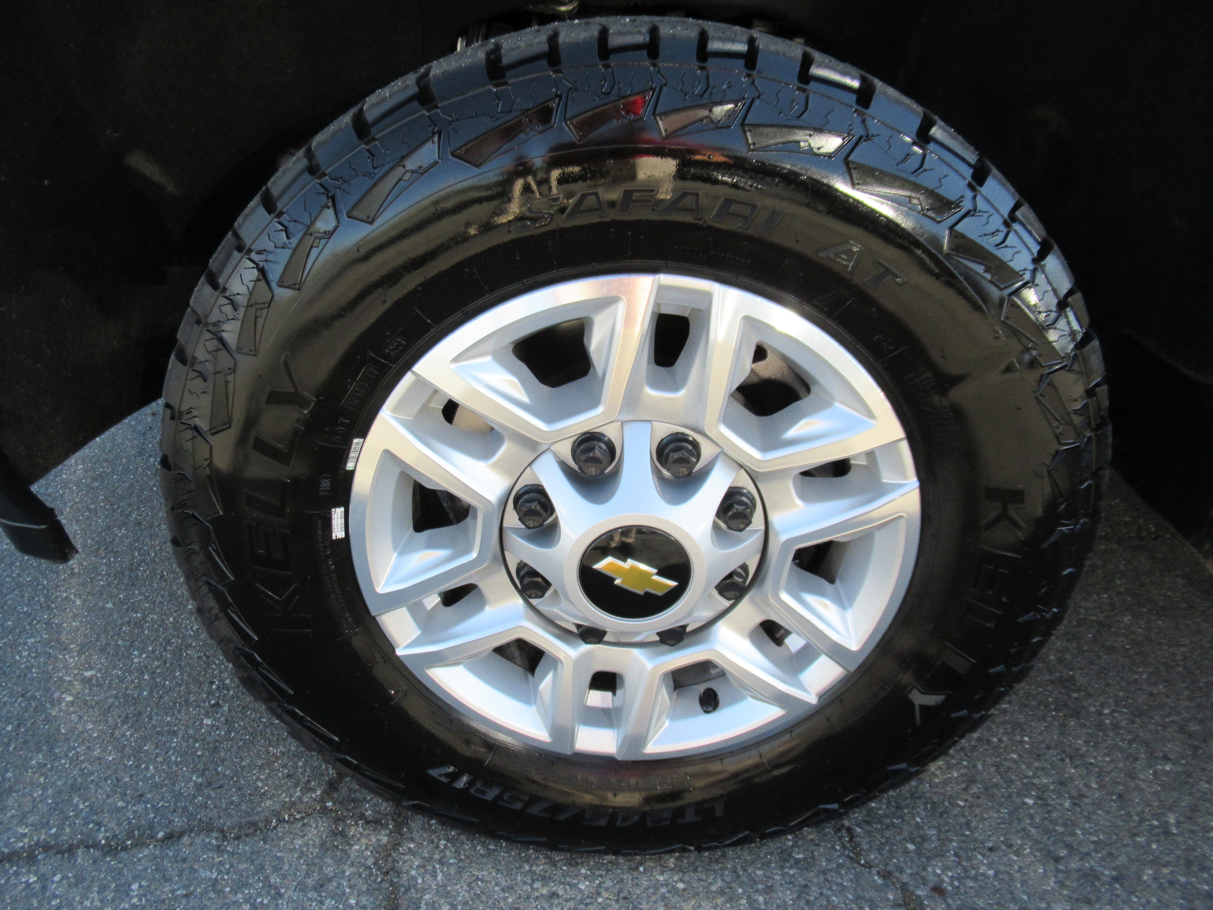 2024 Chevrolet Silverado 2500HD LT - Photo 16