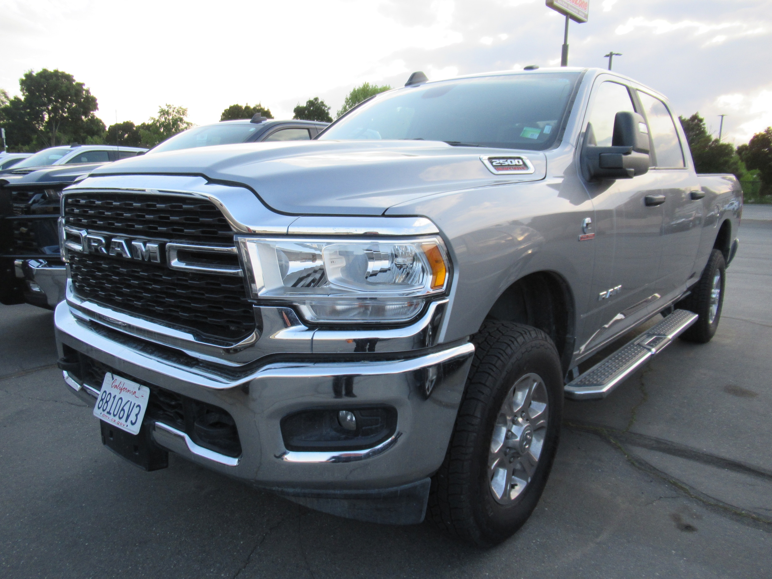 2024 Ram 2500 Cloth photo 2