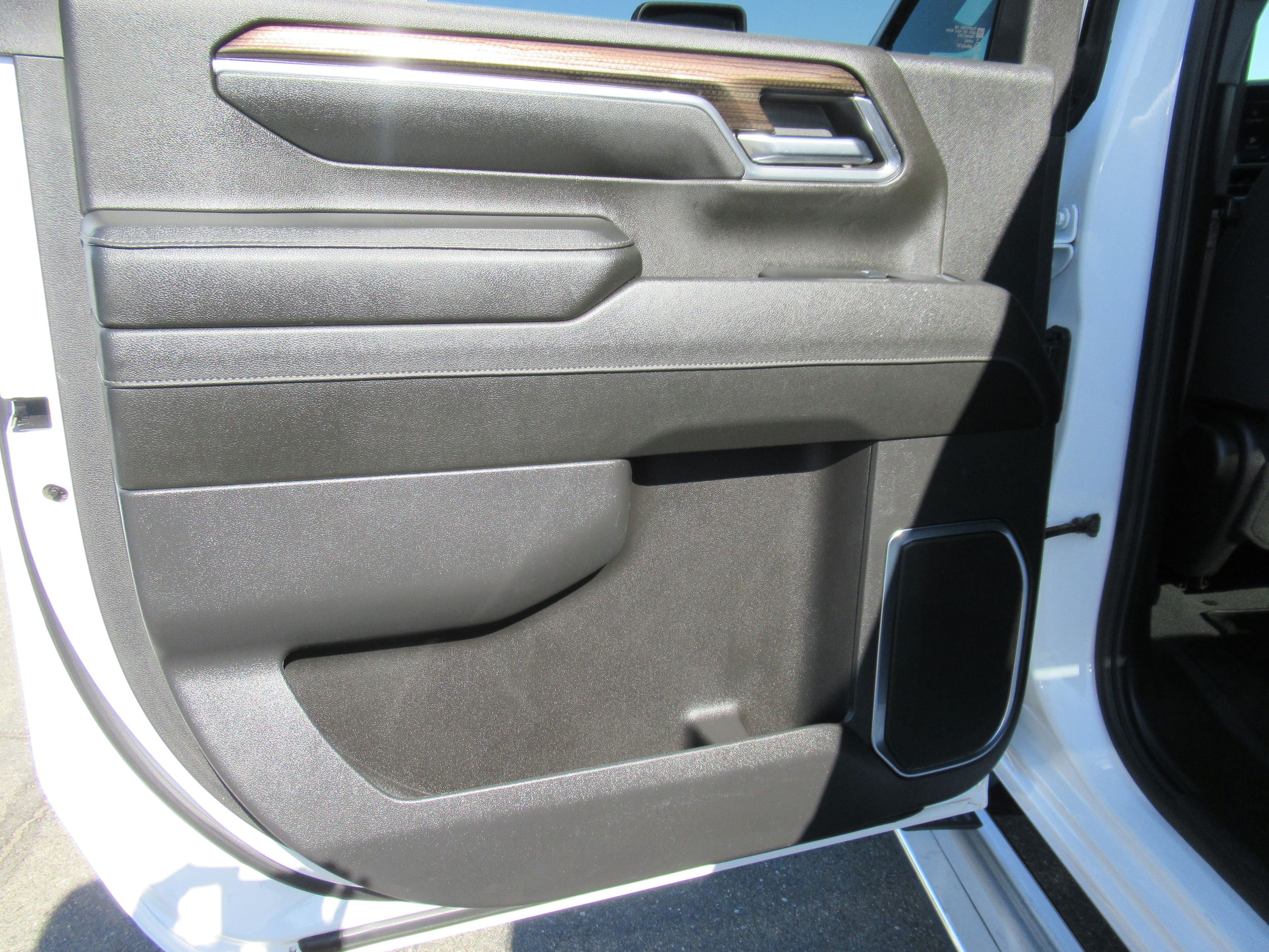 2024 Chevrolet Silverado 2500HD LT - Photo 10