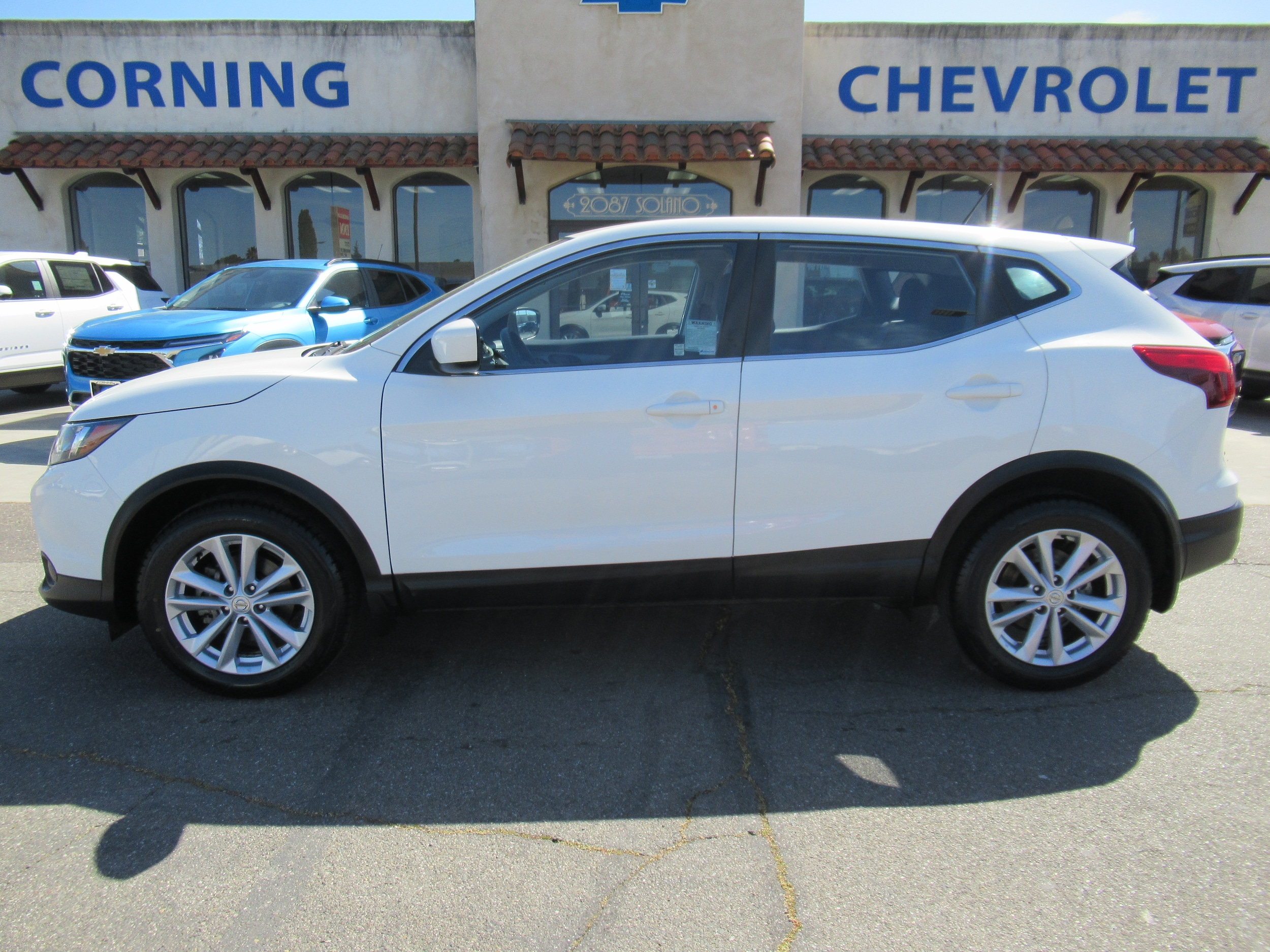 Used 2018 Nissan Rogue Sport S with VIN JN1BJ1CP0JW152768 for sale in Corning, CA