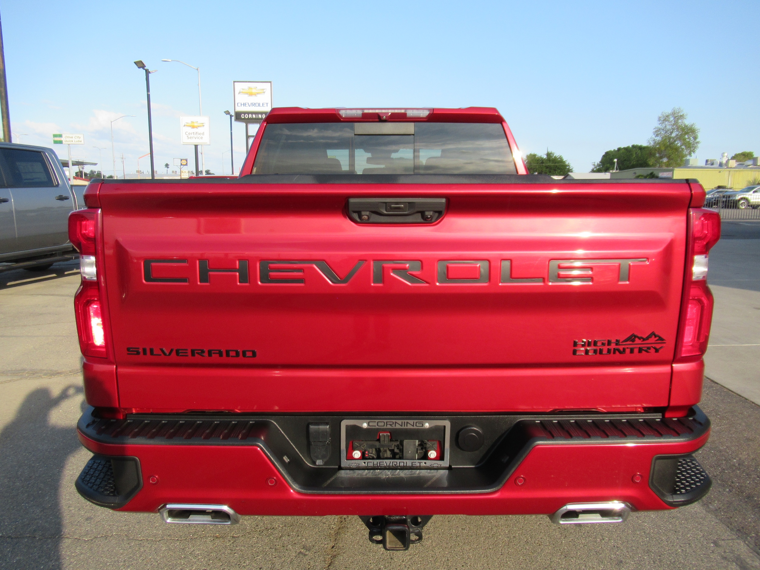 2022 Chevrolet Silverado 1500 Leather photo 6