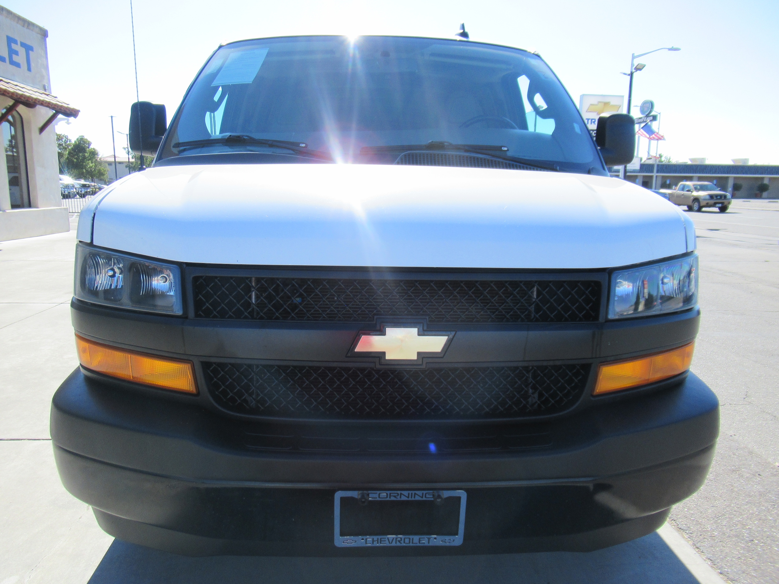 2023 Chevrolet Express 2500 Cloth photo 3