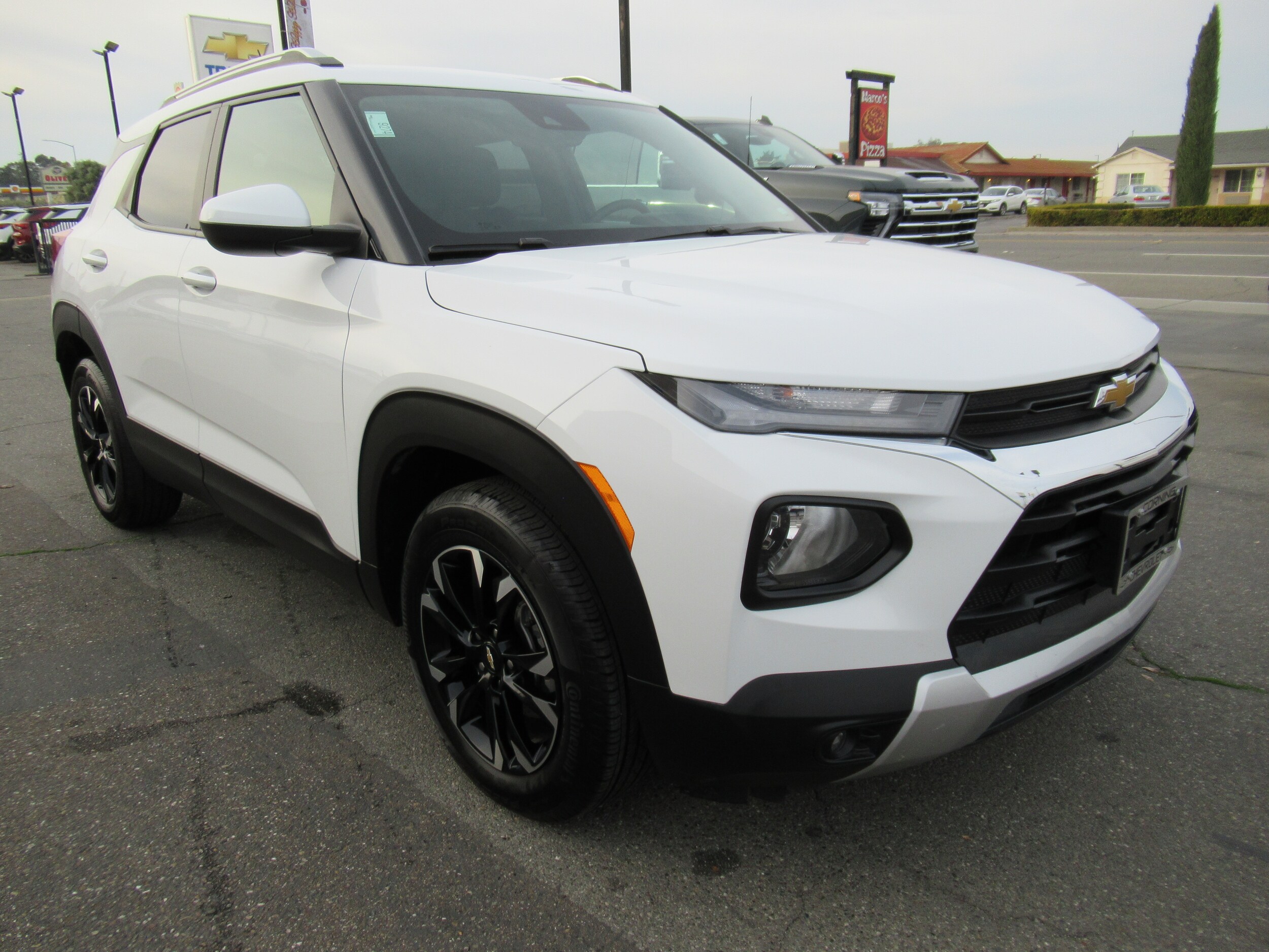 2023 Chevrolet Trailblazer LT photo 4