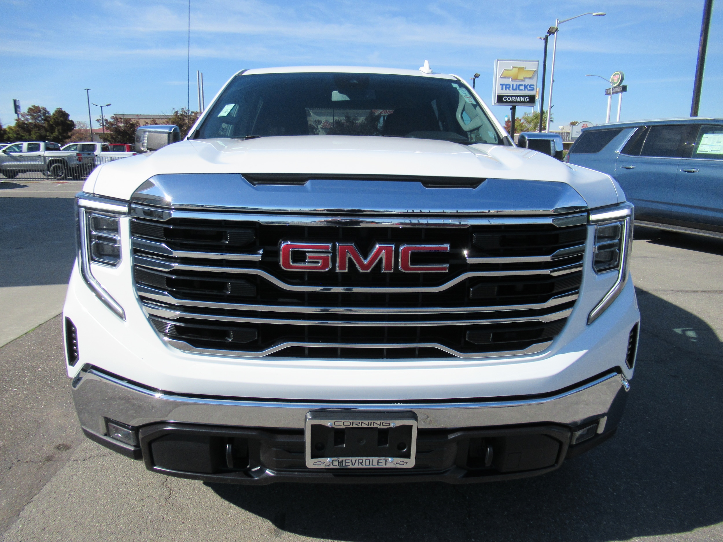 2024 GMC Sierra 1500 Leather photo 2