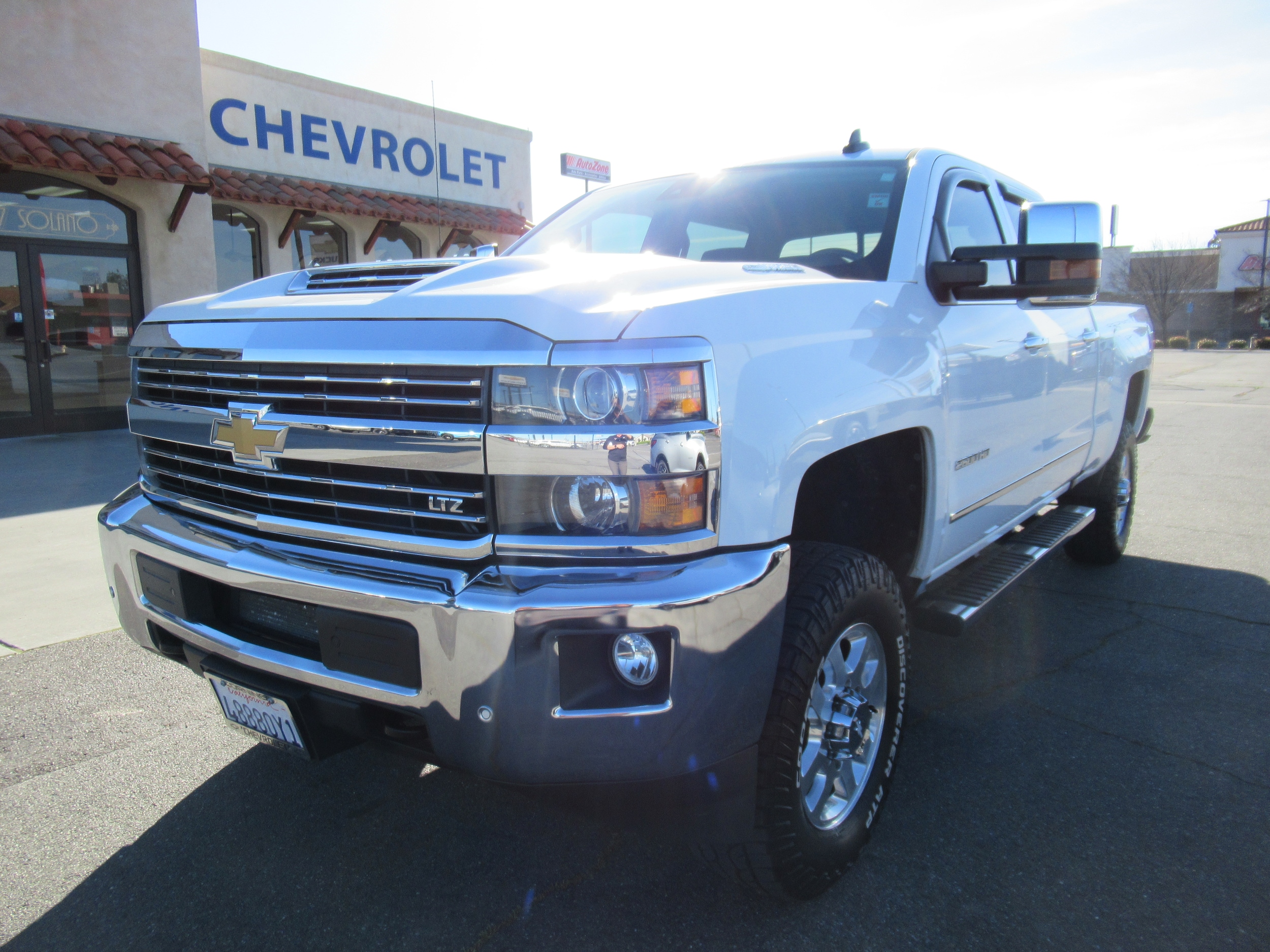 2018 Chevrolet Silverado 2500HD Leather photo 3