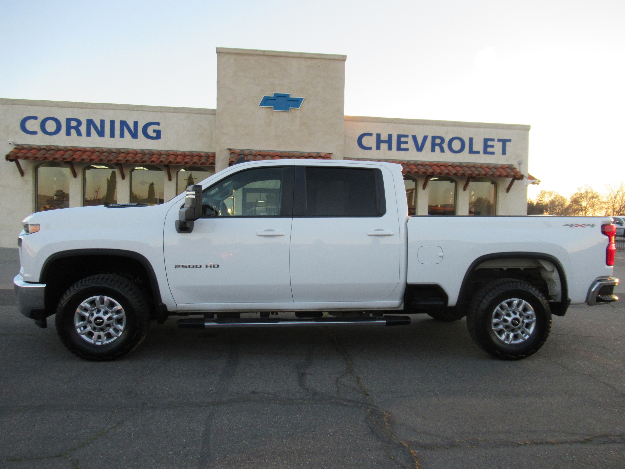 2020 Chevrolet Silverado 2500HD Cloth photo 2