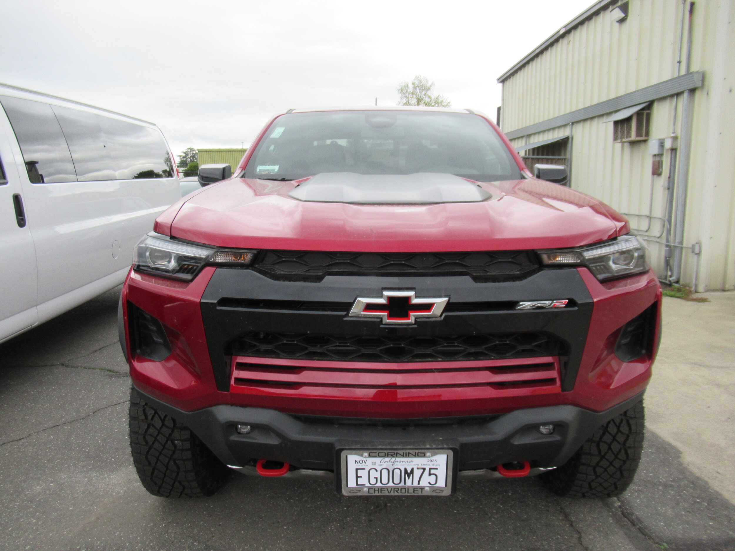 2025 Chevrolet Colorado ZR2 photo 3
