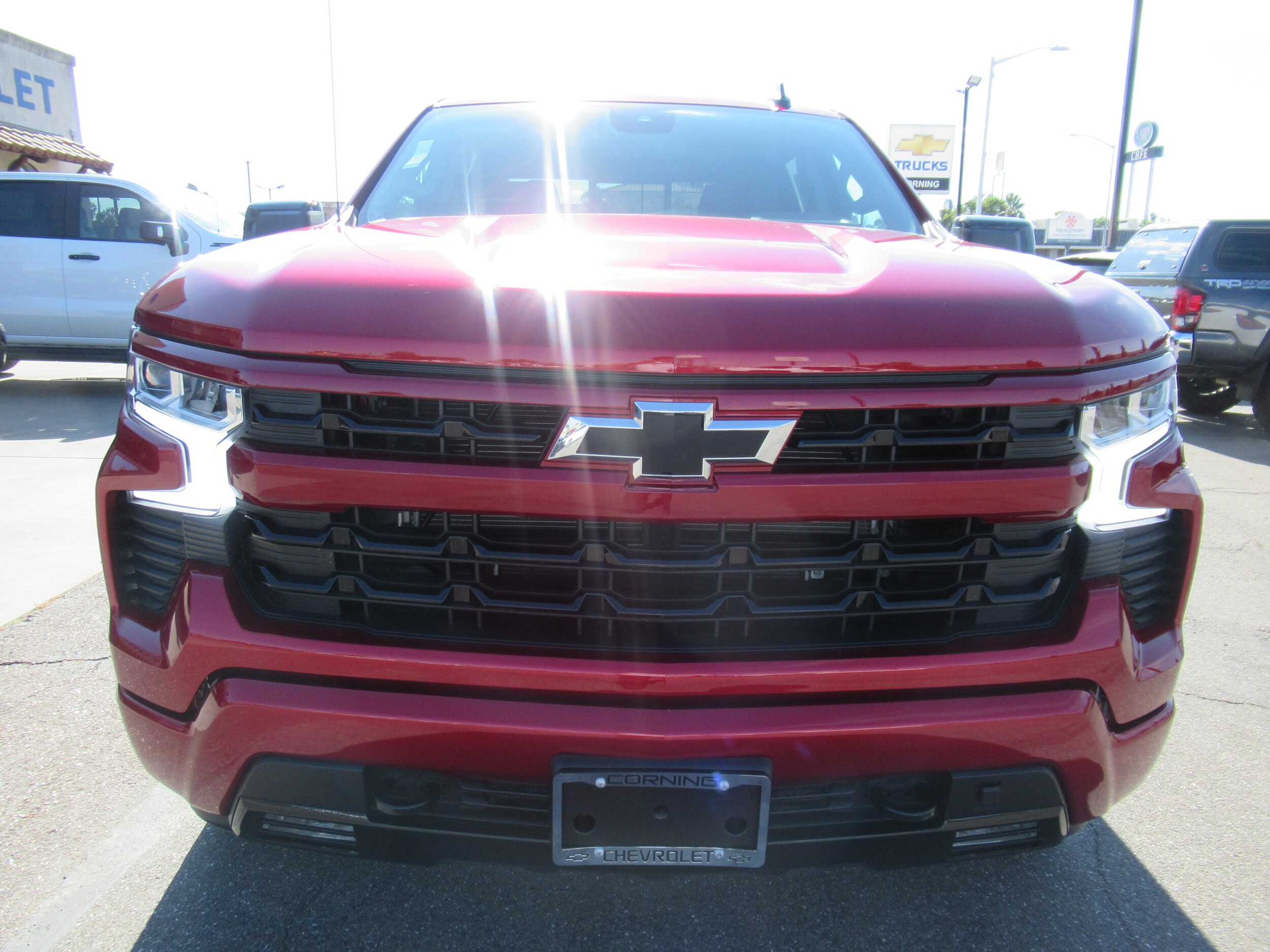 2025 Chevrolet Silverado 1500 RST photo 2