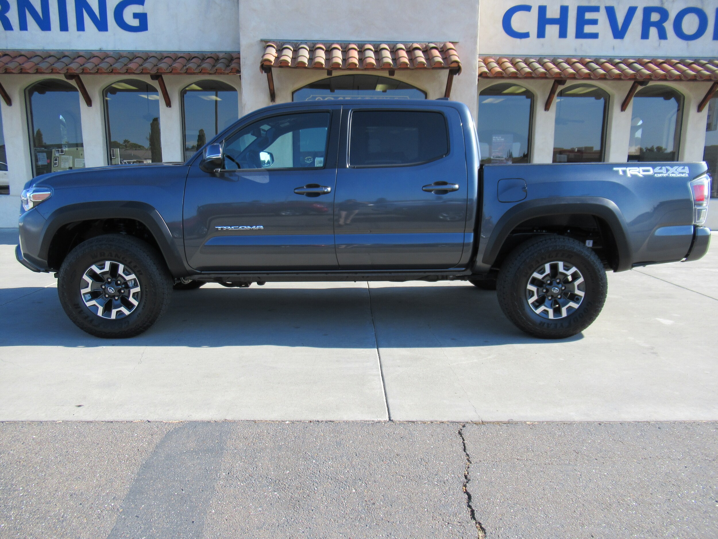 Used 2023 Toyota Tacoma TRD Off Road with VIN 3TMCZ5AN6PM594319 for sale in Corning, CA