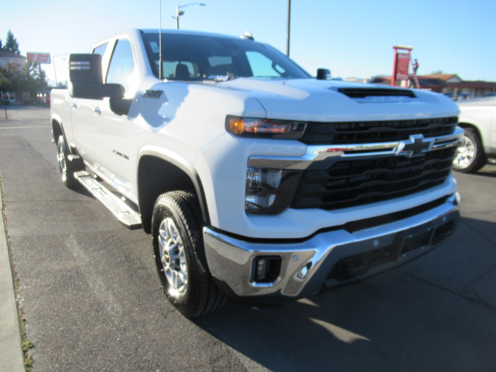 New 2025 Chevrolet Silverado 2500 HD LT Truck