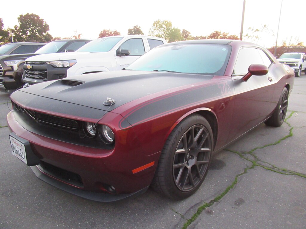 Used 2018 Dodge Challenger R/T Coupe