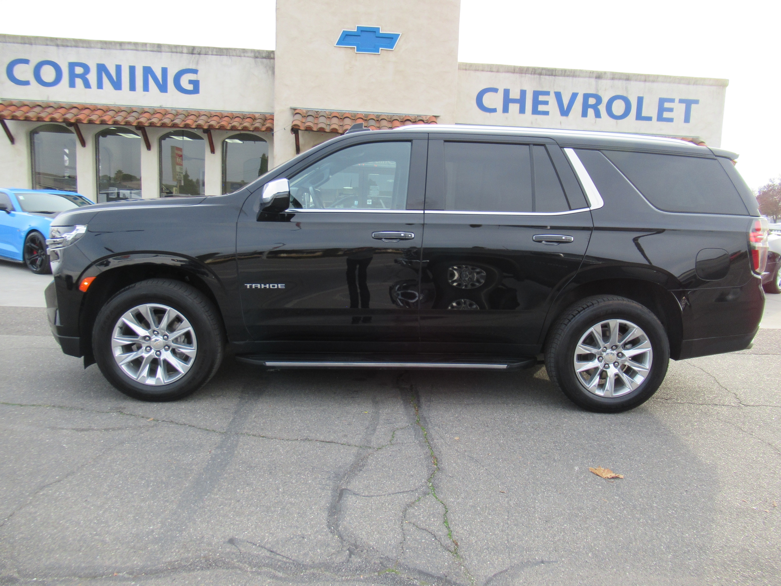 Used 2023 Chevrolet Tahoe Premier with VIN 1GNSKSKD5PR366337 for sale in Corning, CA