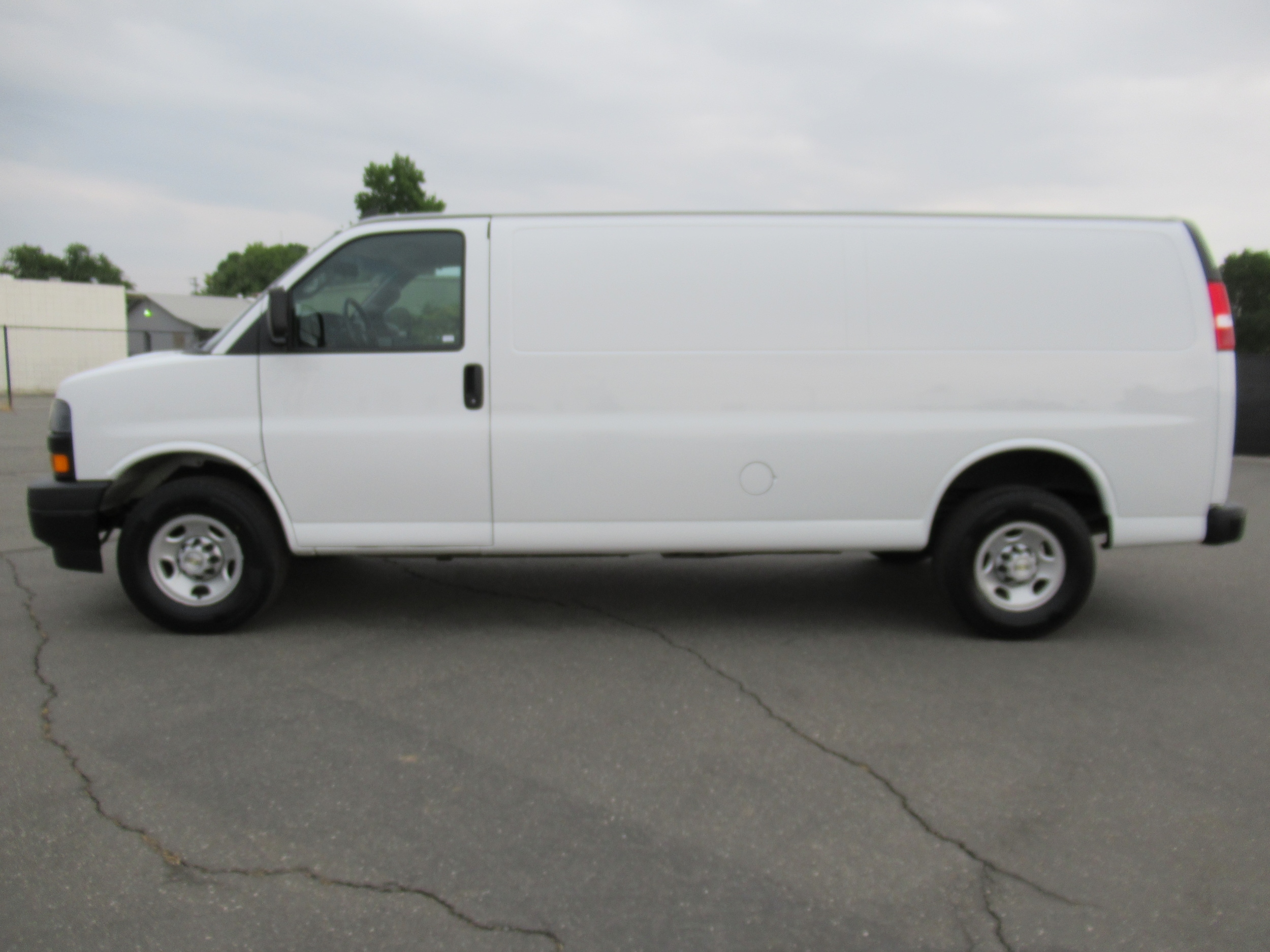 Used 2021 Chevrolet Express Cargo Work Van with VIN 1GCWGBFP1M1247551 for sale in Corning, CA