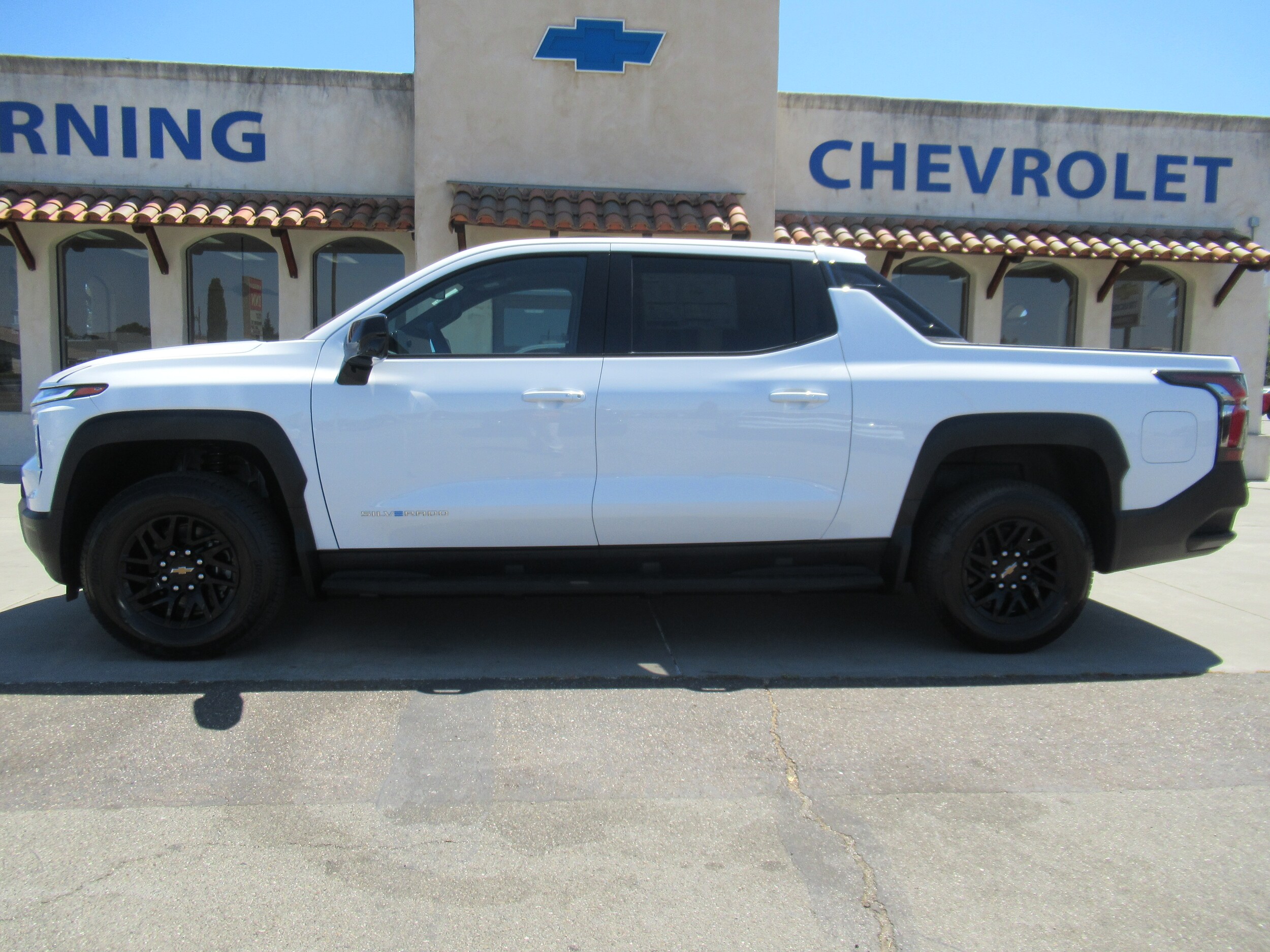 2026 Chevrolet Silverado EV LT photo 2