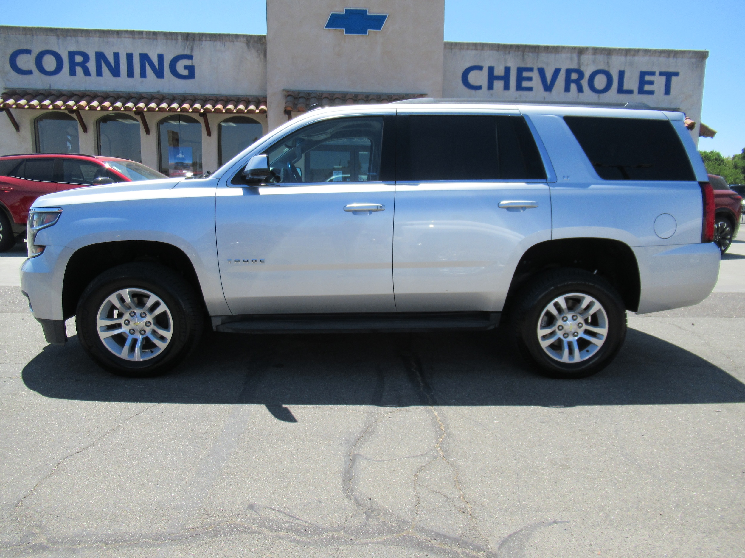 Used 2015 Chevrolet Tahoe LT with VIN 1GNSKBKC3FR228091 for sale in Corning, CA