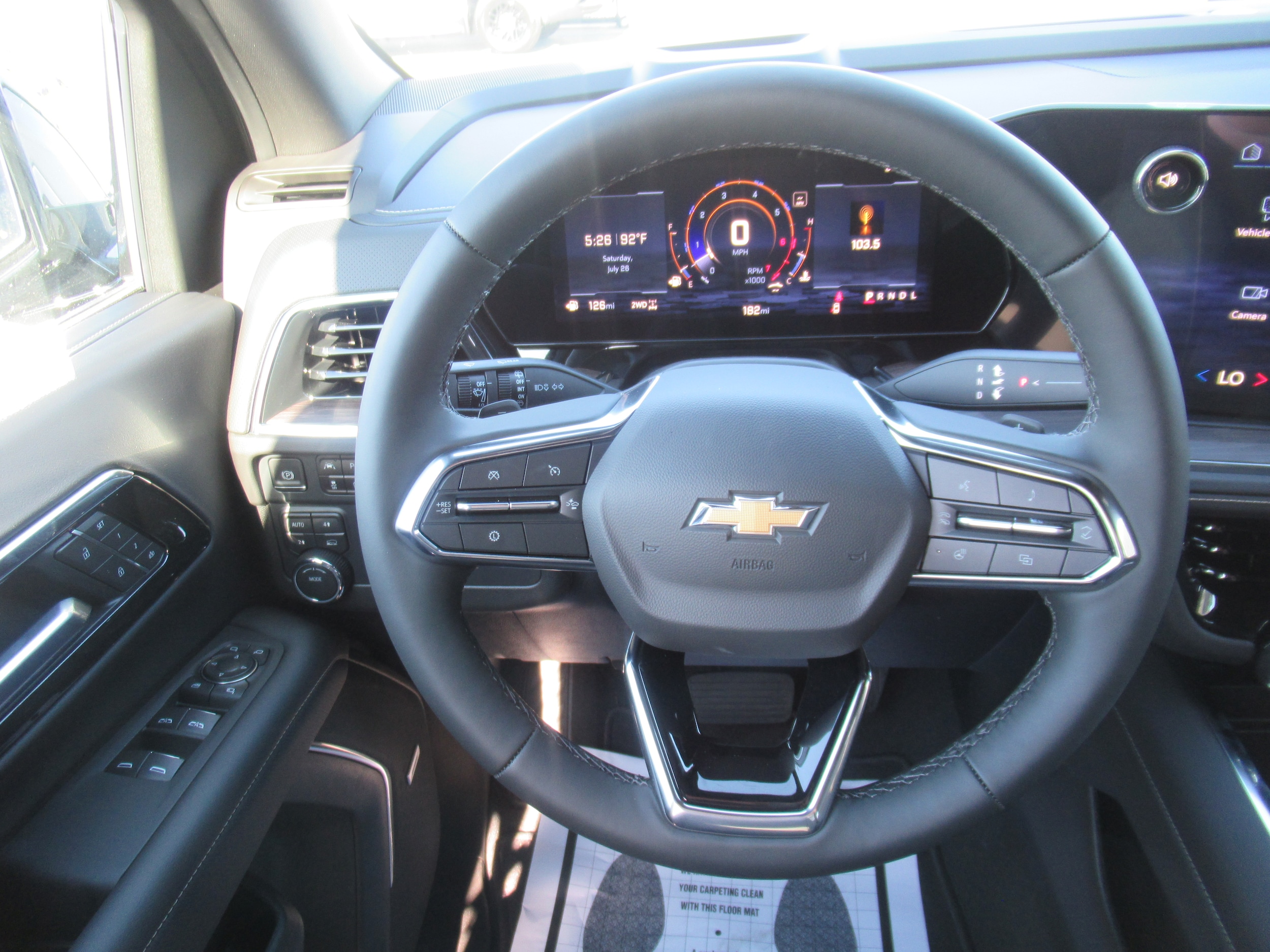 2025 Chevrolet Suburban Premier - Photo 11