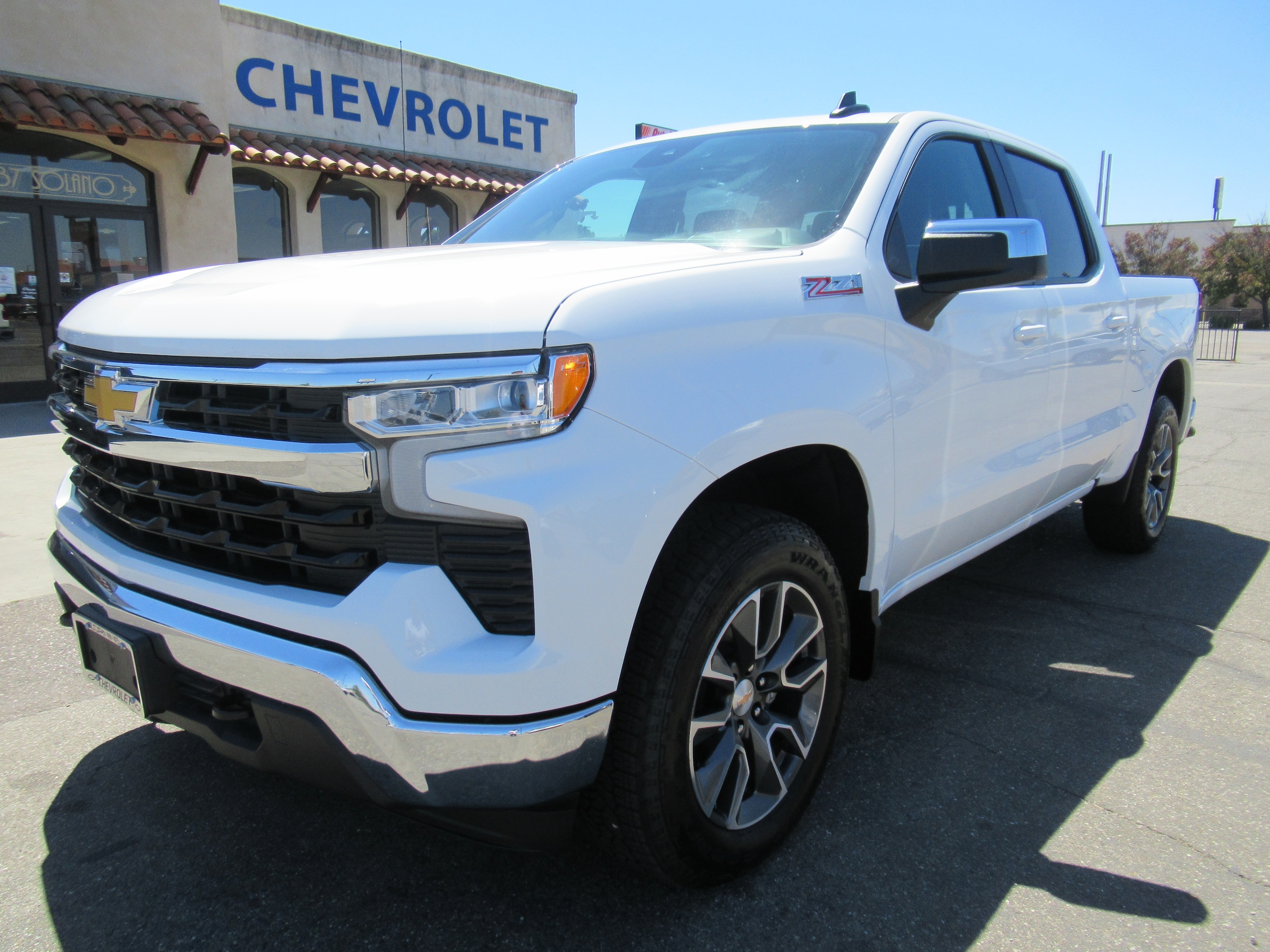 2025 Chevrolet Silverado 1500 LT
