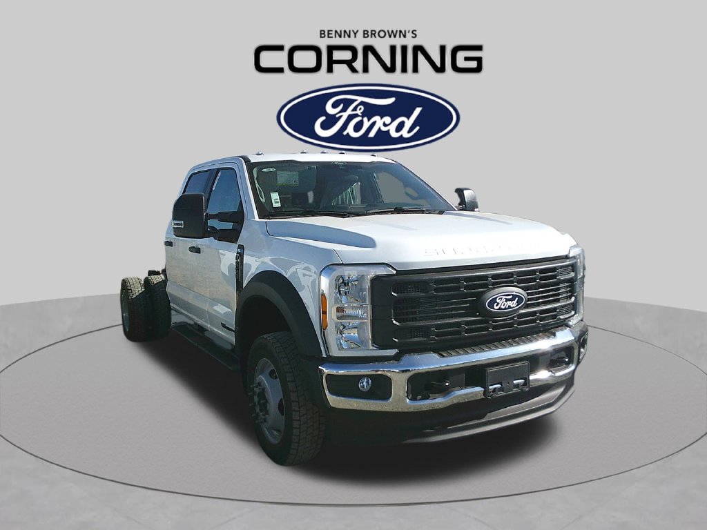 2027 Ford F-550 Chassis Truck Crew Cab