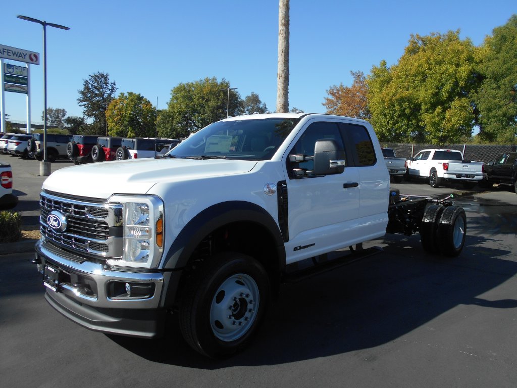 2027 Ford F-550 Chassis XL Truck Super Cab