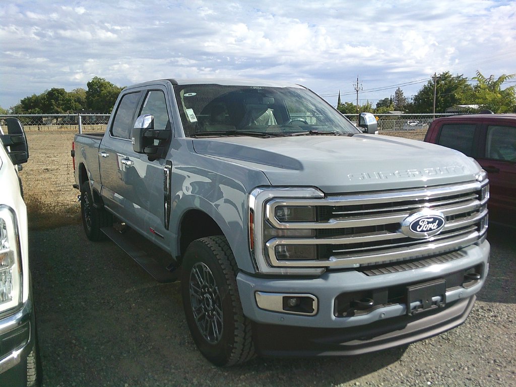 2027 Ford F-350 Truck Crew Cab