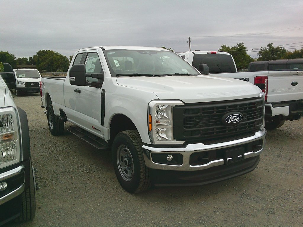 2027 Ford F-250 XL Truck Super Cab