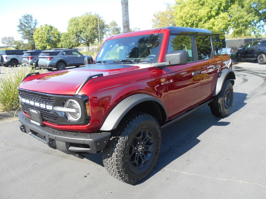 2026 Ford Bronco Badlands SUV