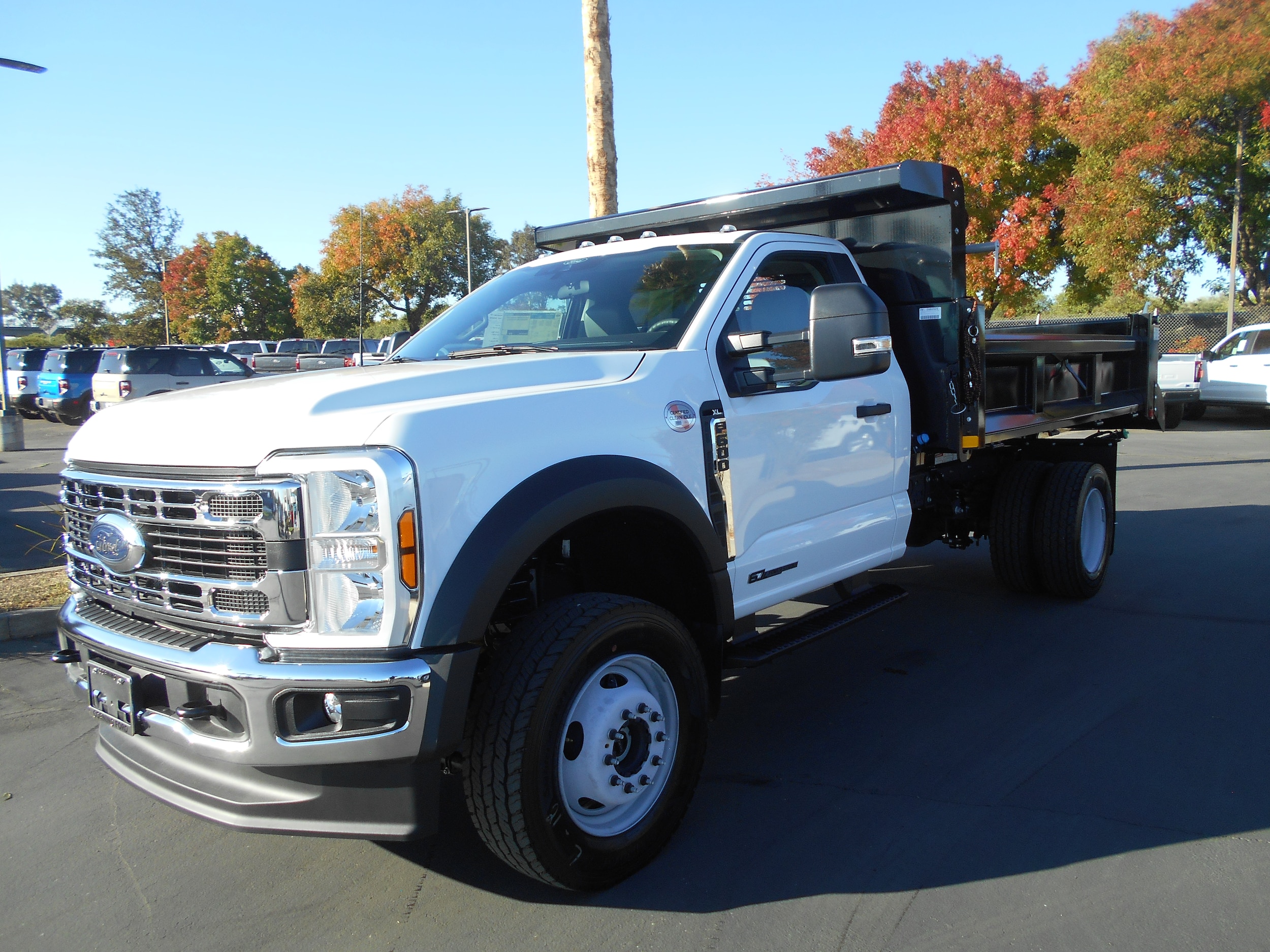 2024 Ford F-600 Super Duty Chassis Cab XL