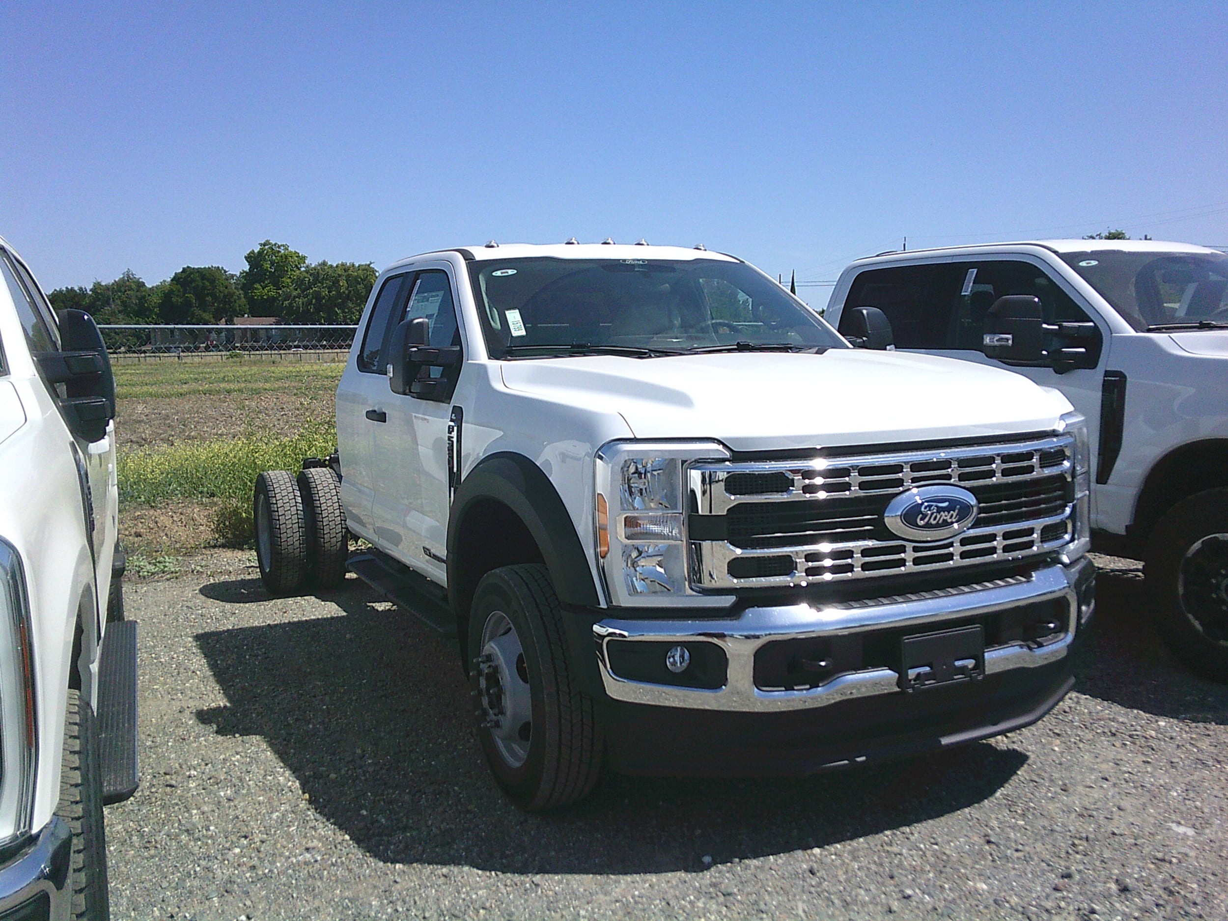 2026 Ford F-550 XL 4x4 SuperCab 168-In DRW's photo