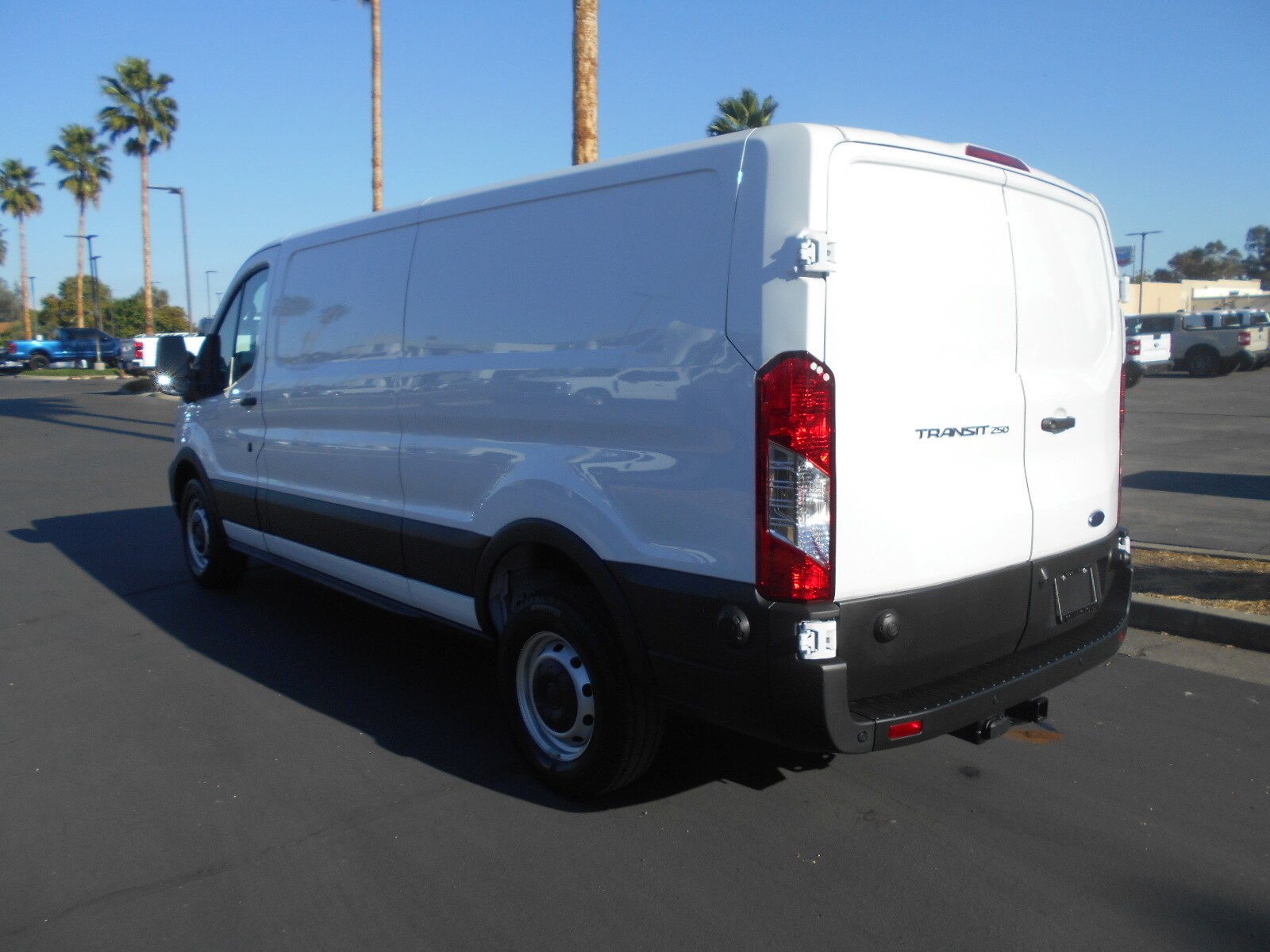 2024 Ford Transit photo 2