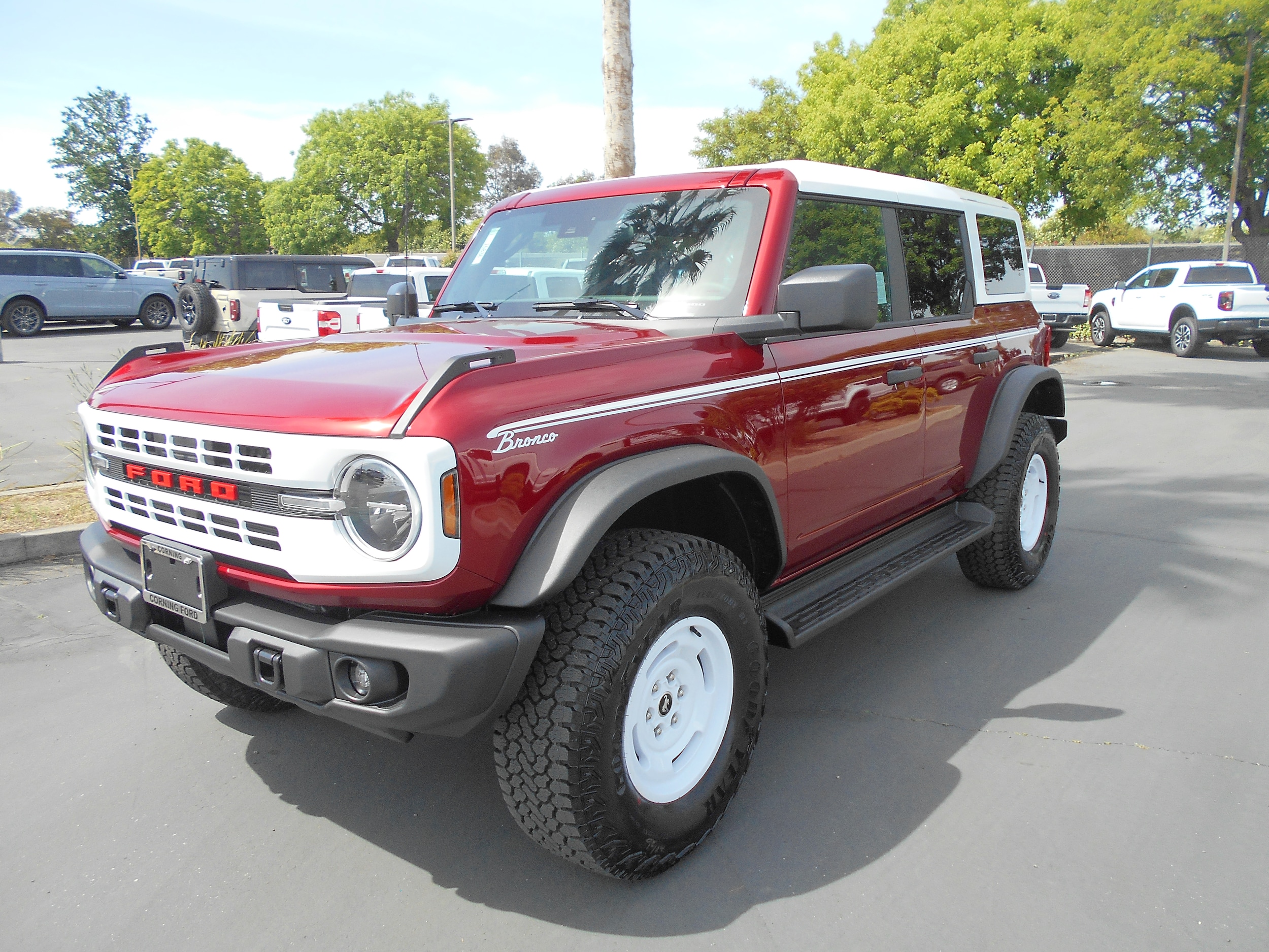 2026 Ford Bronco Heritage Edition 4x4's photo