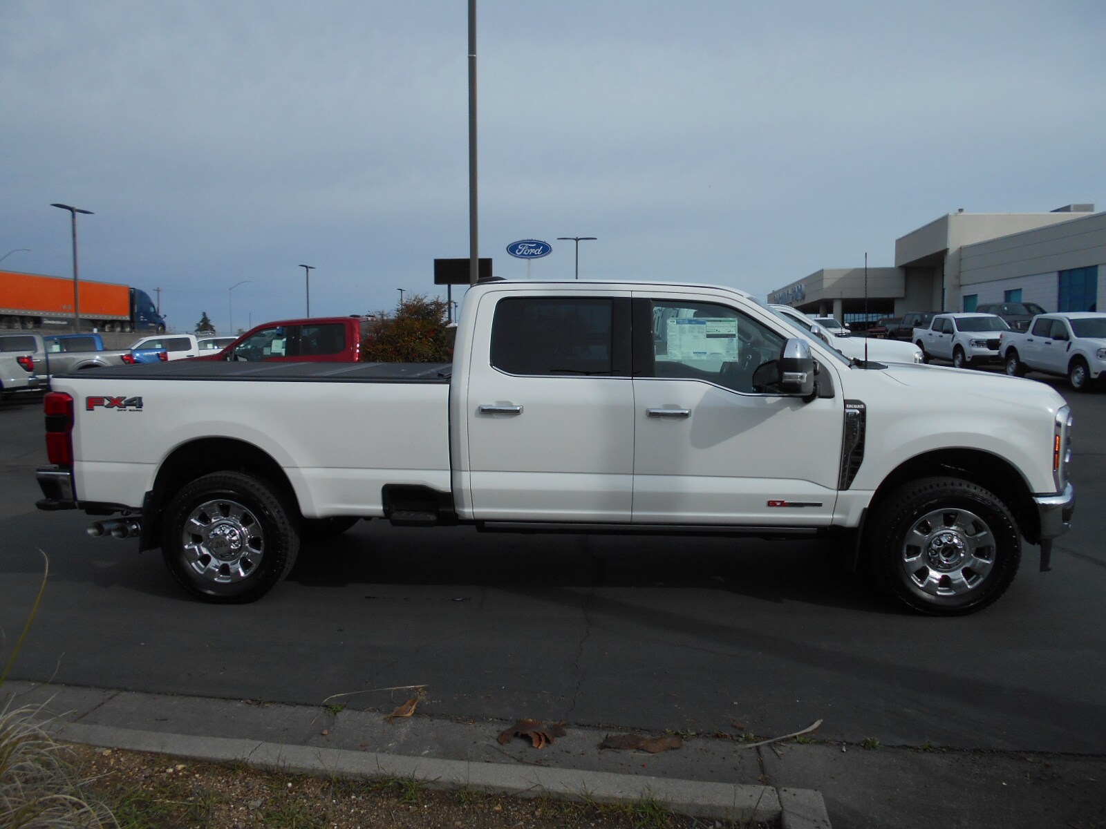 2025 Ford F-250 King Ranch photo 2