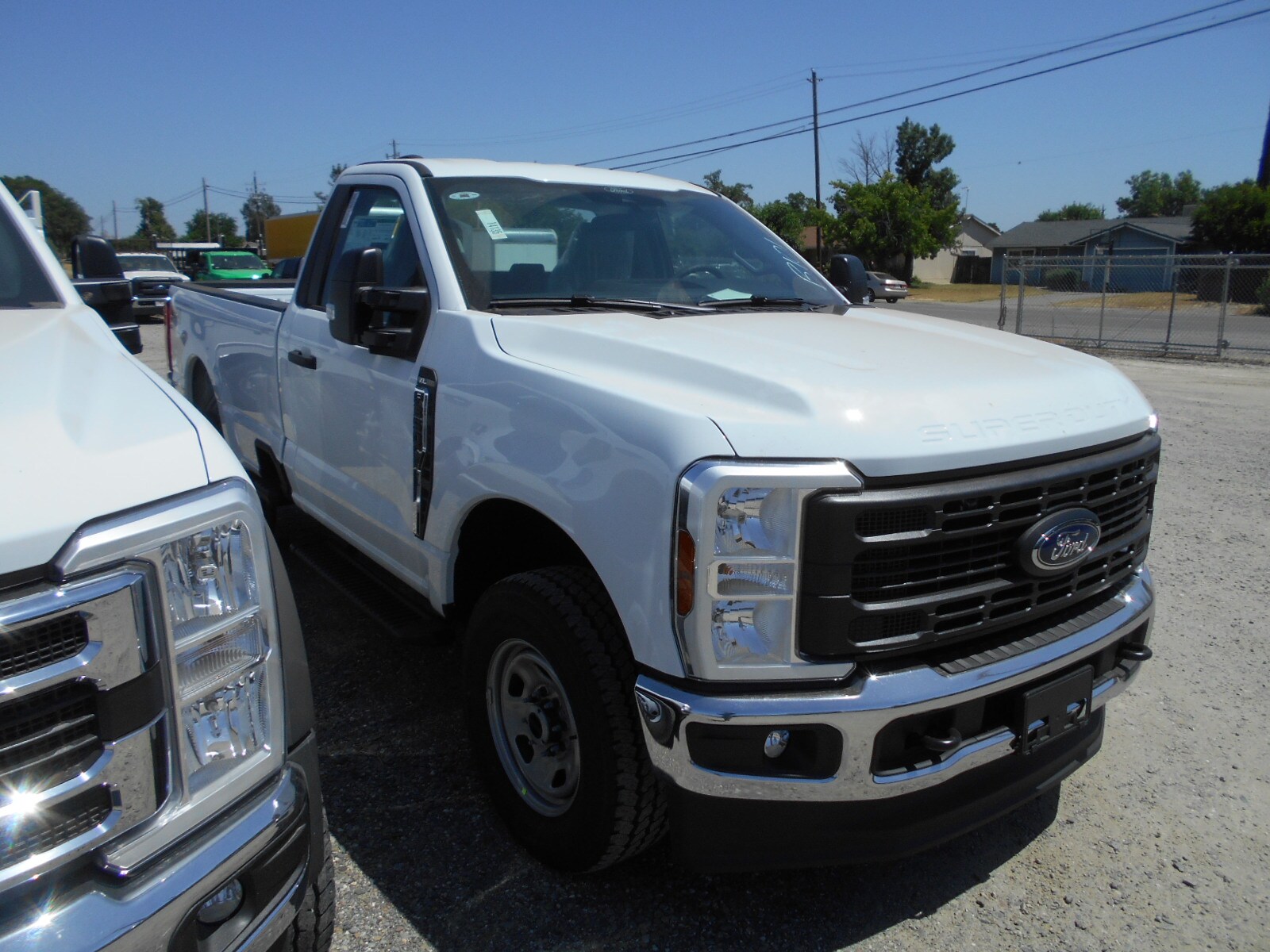 2025 Ford F-350 XL photo 3
