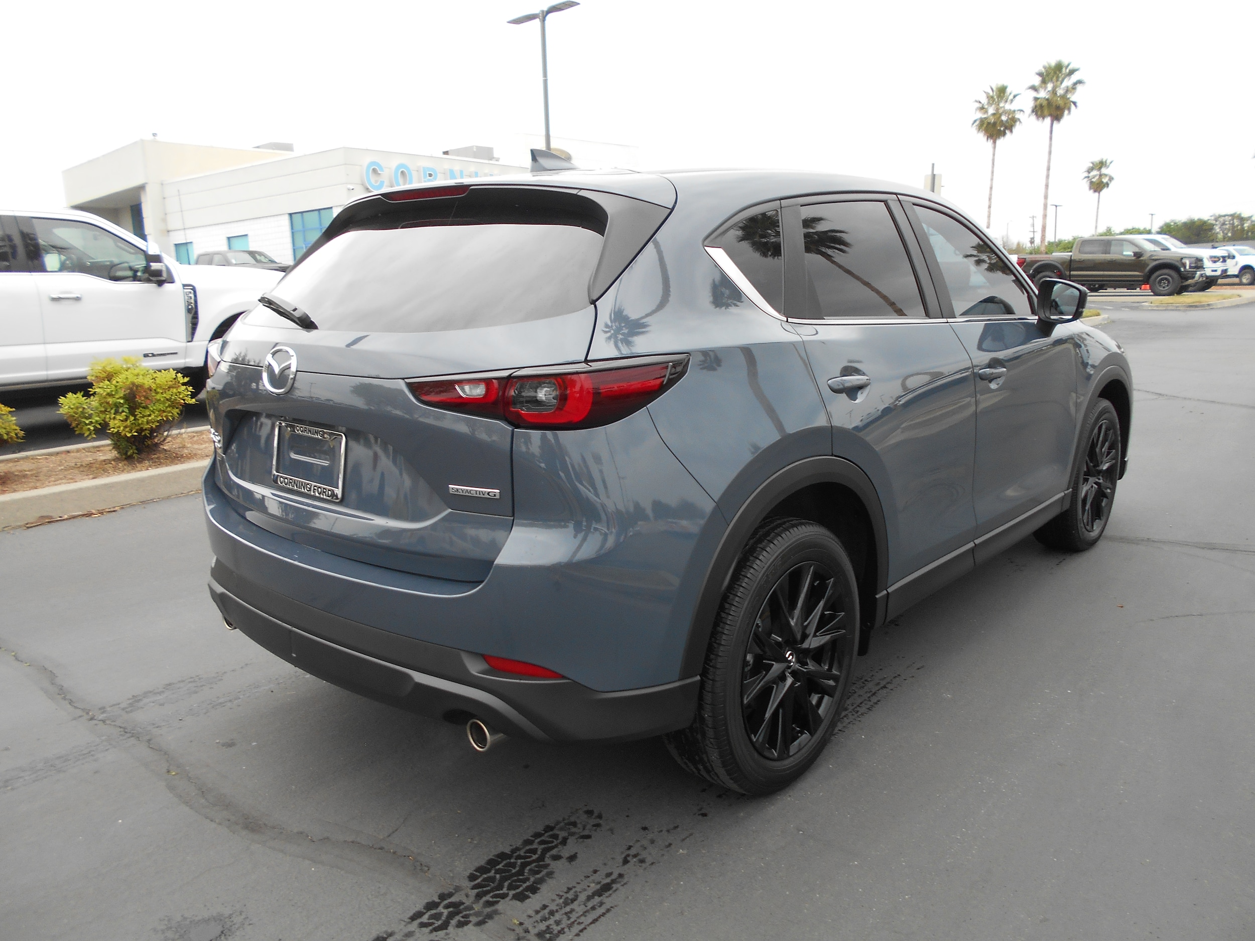 2024 Mazda CX-5 Cloth photo 2