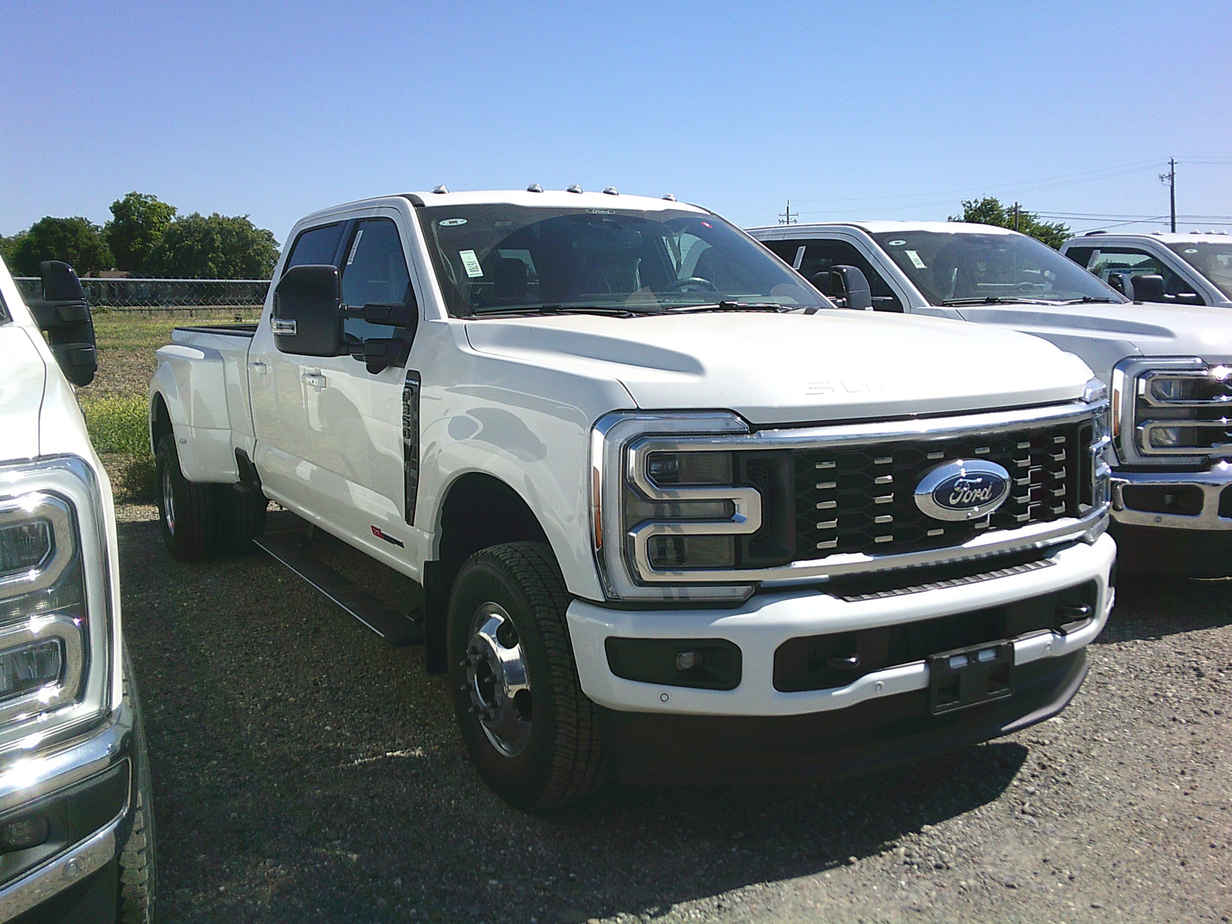 2026 Ford F-350 Platinum 4x4 Crew Cab 8' Box DRW's photo