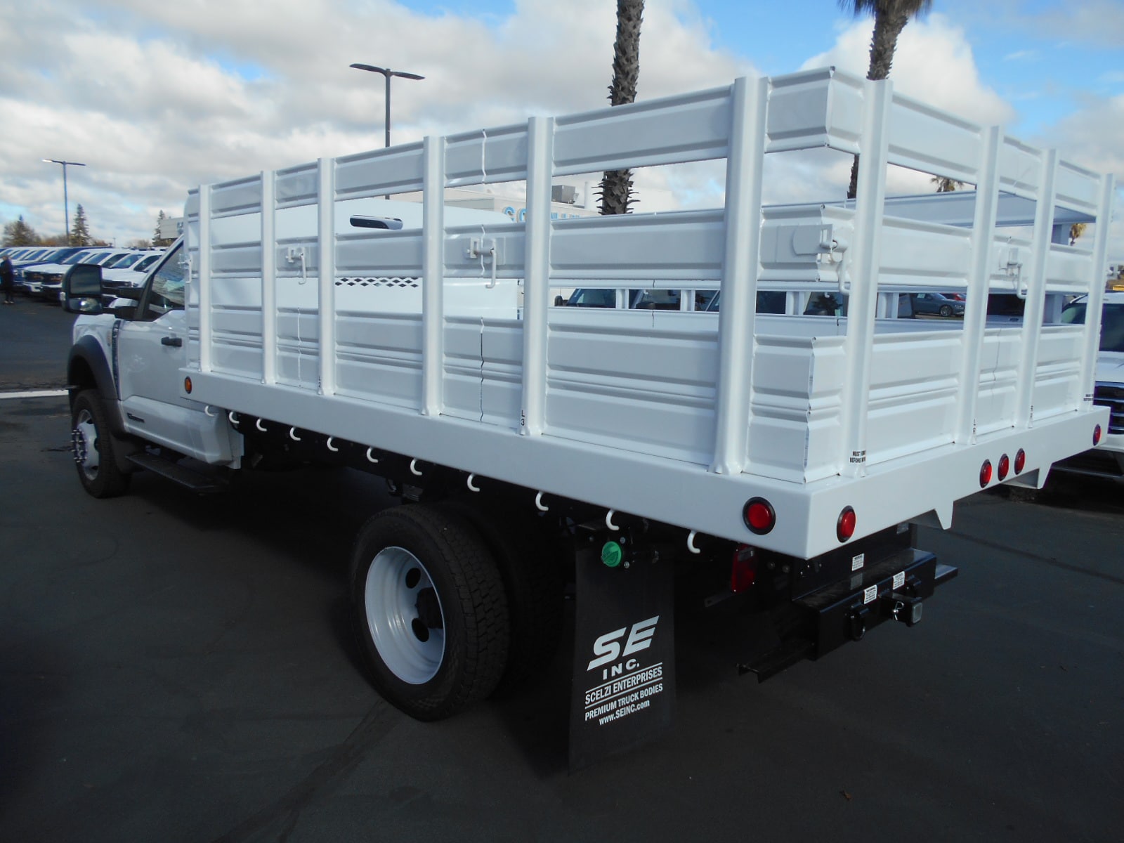 2024 Ford F-550 Chassis XL photo 5