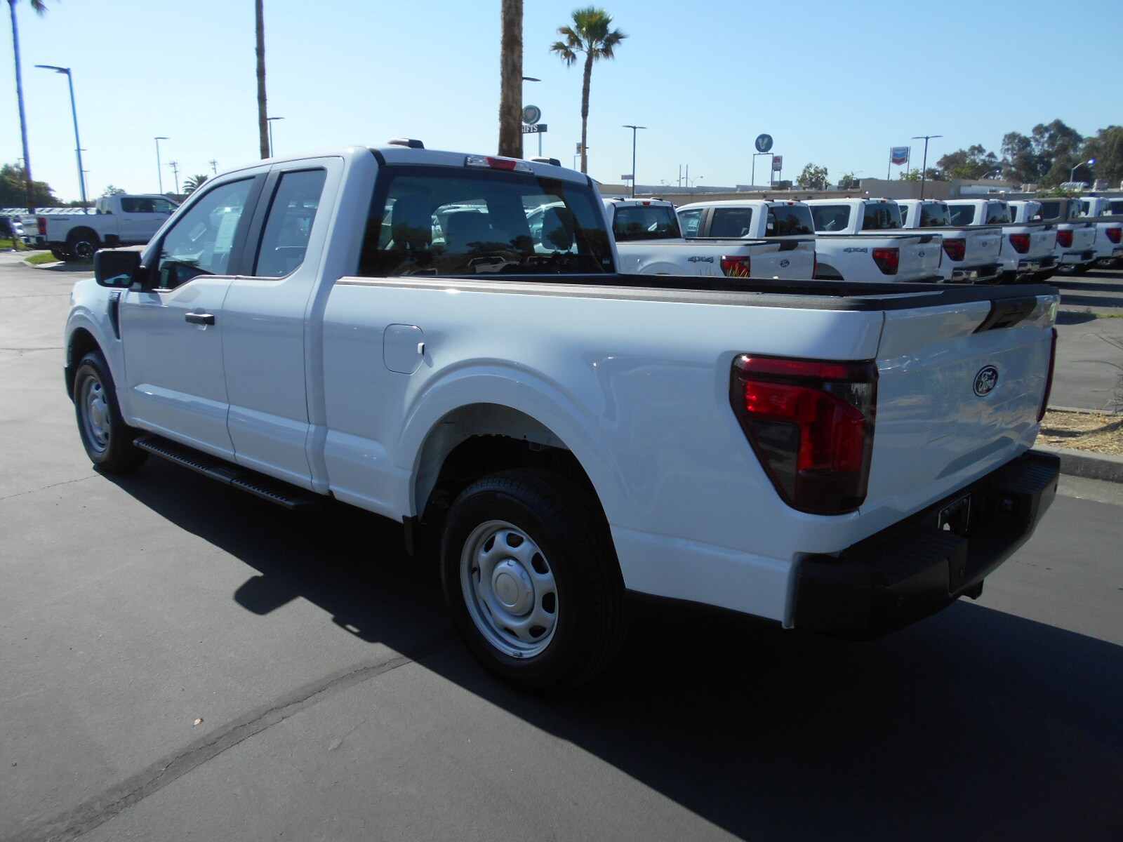 2025 Ford F-150 XL photo 3