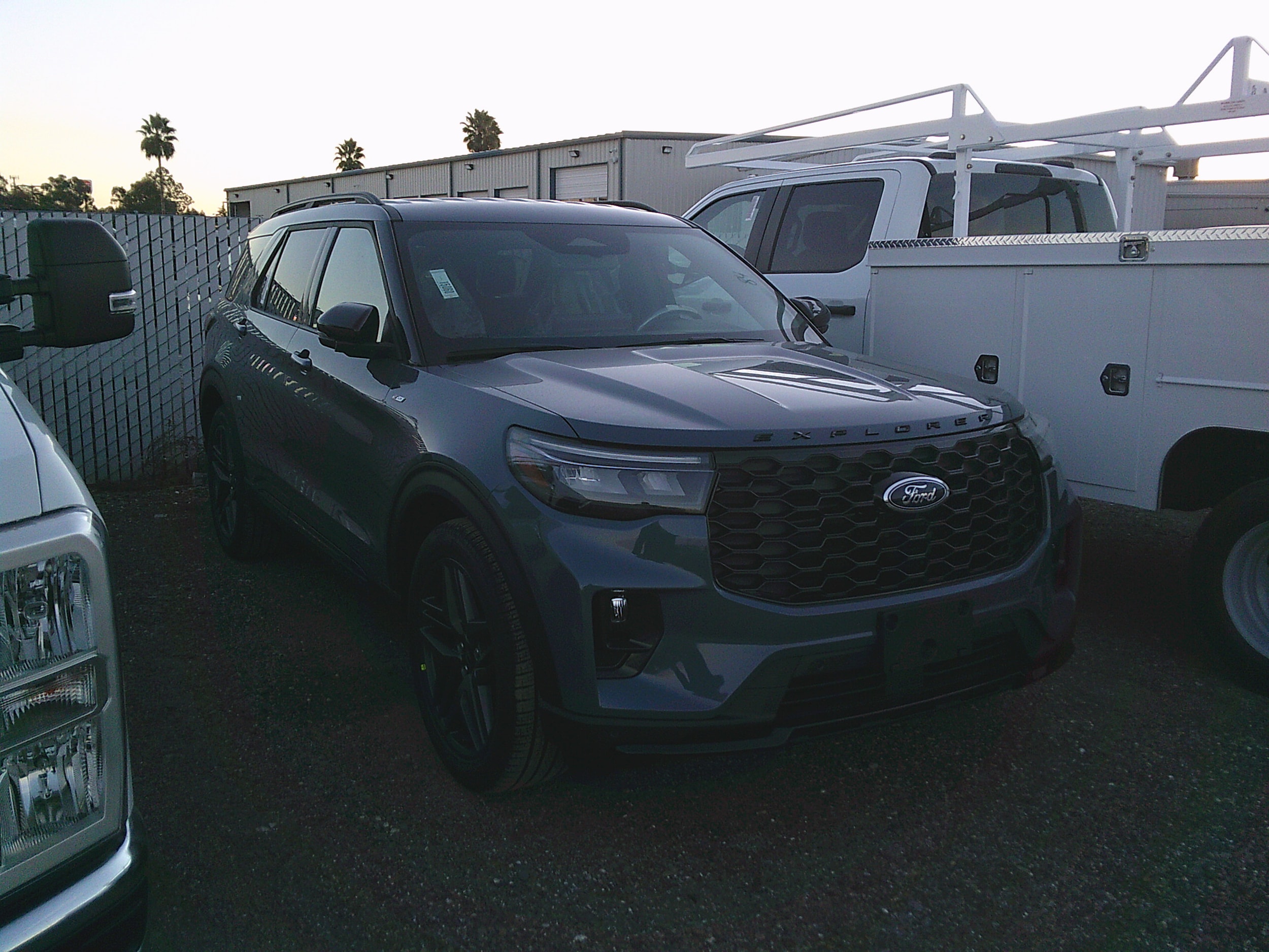 2026 Ford Explorer ST-LINE's photo