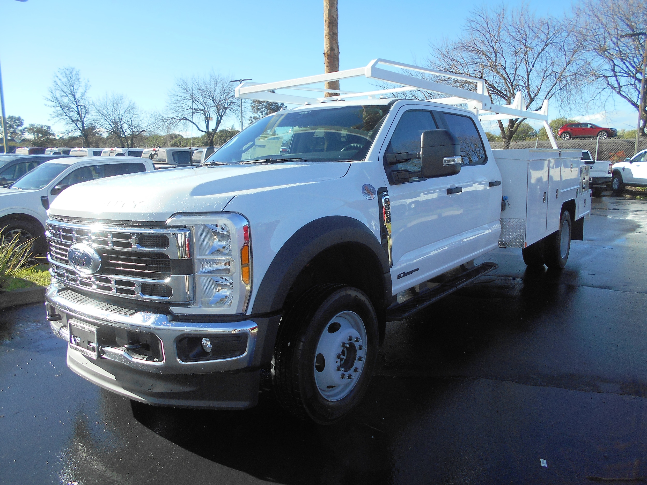 2026 Ford F-550 Super Duty Chassis Cab XL's photo