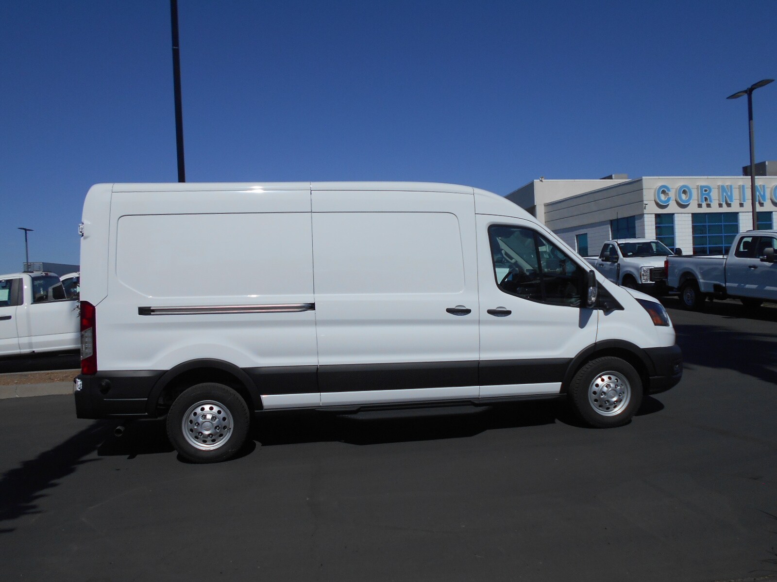 2024 Ford Transit photo 2
