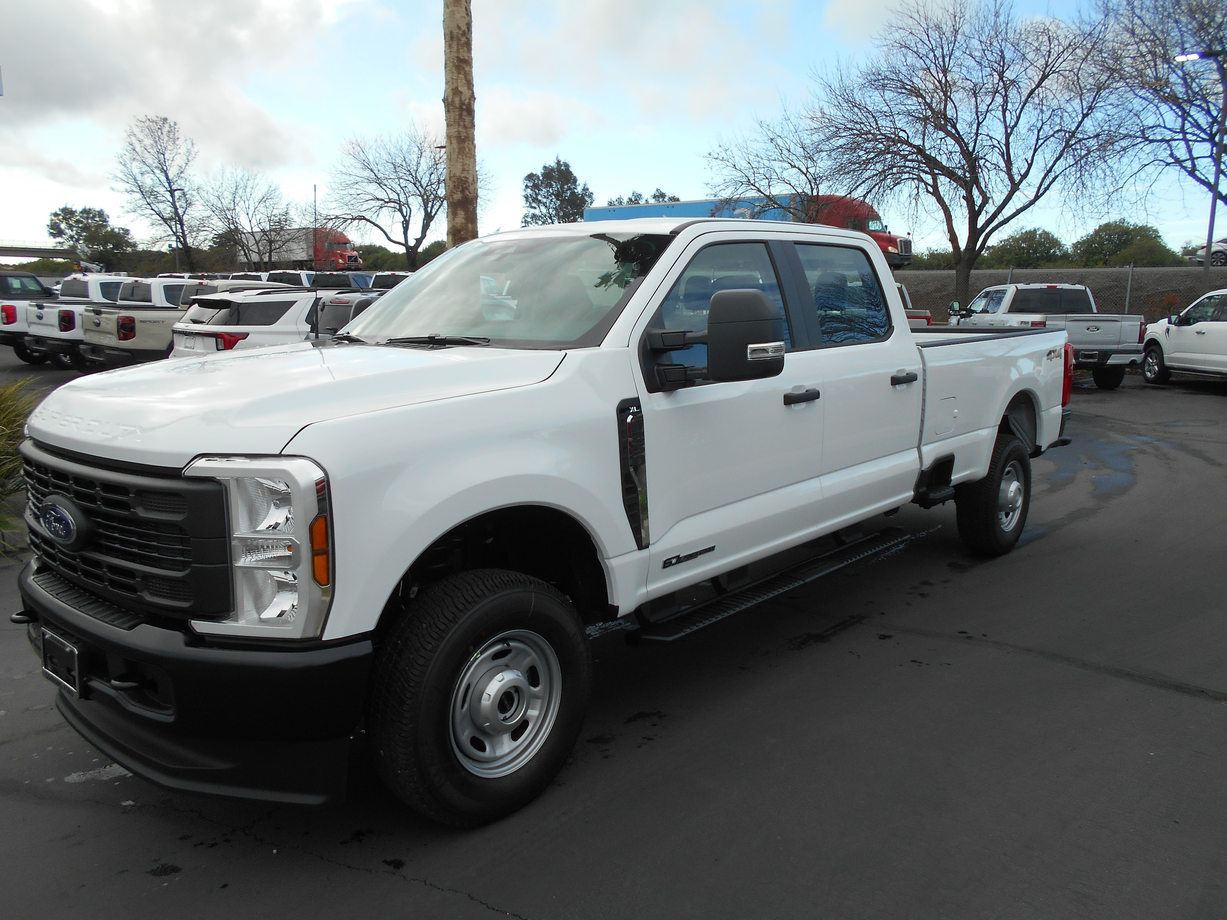 2026 Ford F-250 Super Duty XL's photo