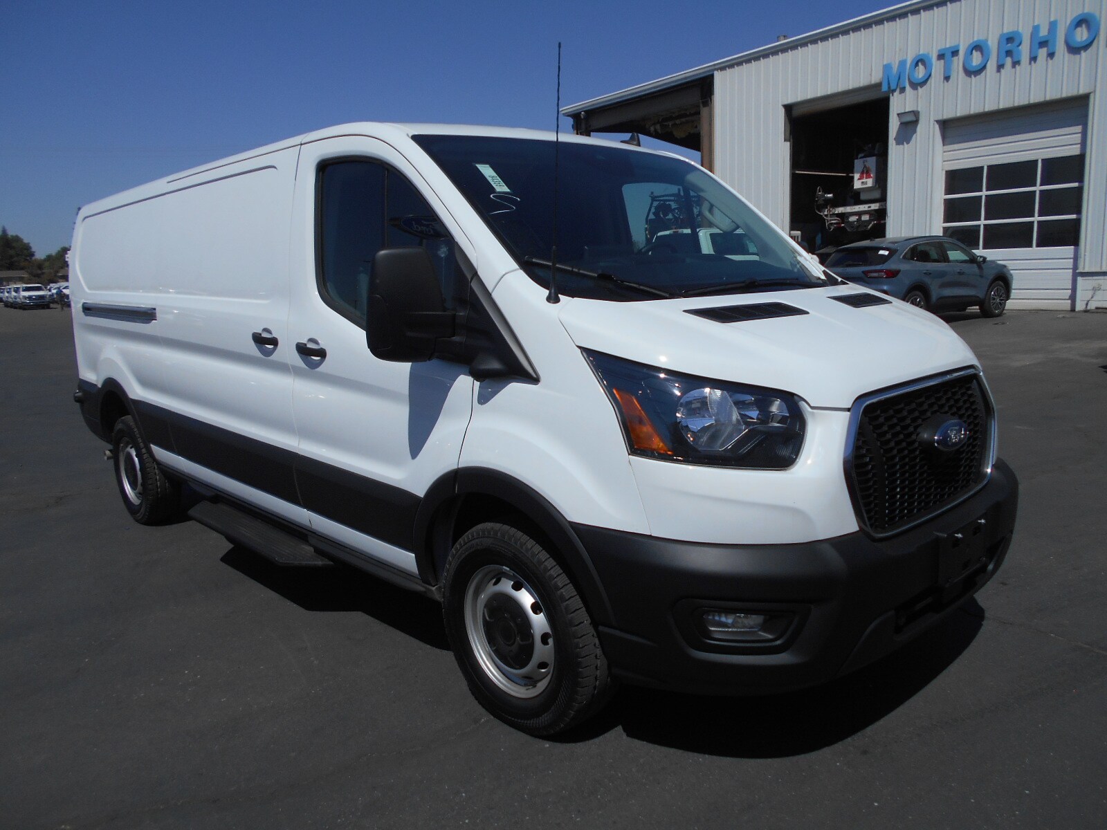 2024 Ford Transit photo 2